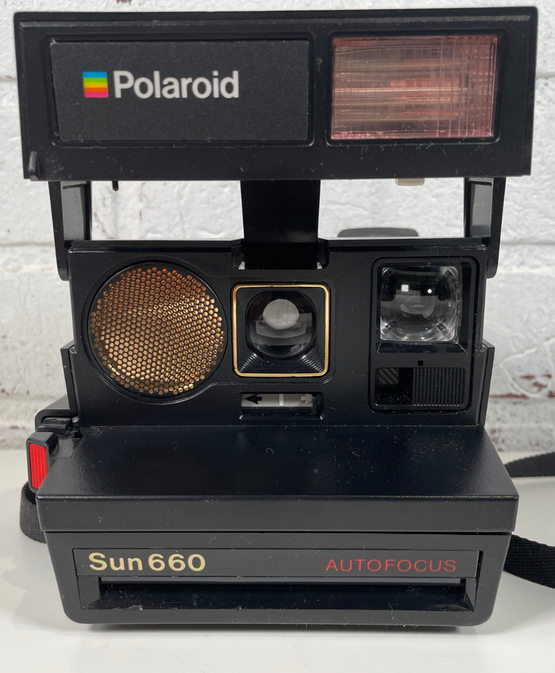 Vintage Polaroid Sun 660 Autofocus Instant Camera AS IS