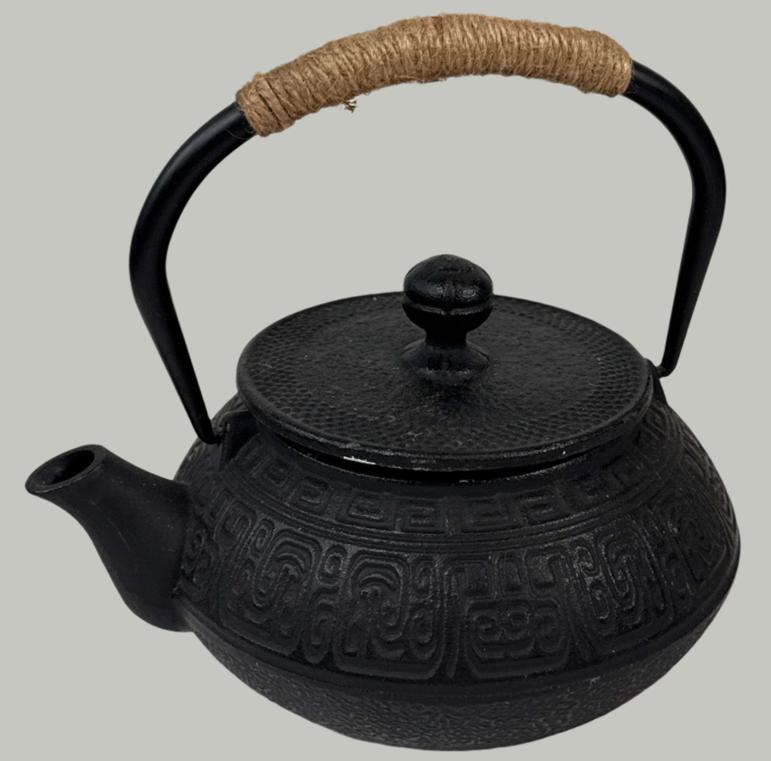 HwaGui Cast Iron Teapot – 600ml – Textured Dragon Motif