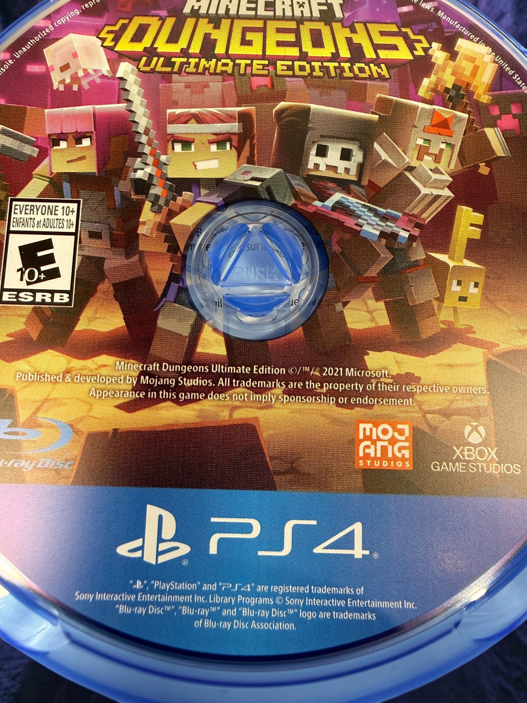 Minecraft Dungeons Ultimate Edition for PS4 with the base game and all six DLC expansions. Bilingual Canadian release with original case.
