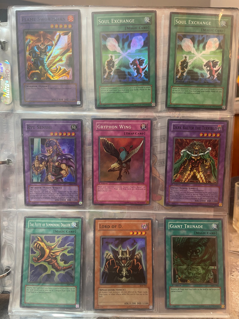 Collection de cartes à collectionner Yu-Gi-Oh!