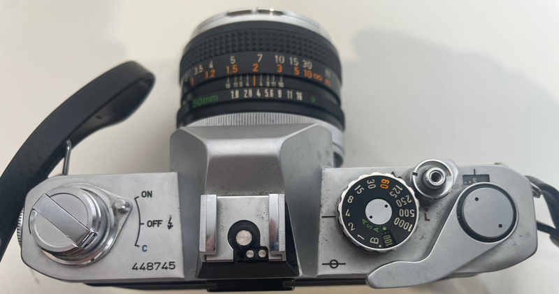 Appareil photo reflex Canon FTb QL 35 mm avec objectif 50 mm f/1,8 FD - Testé et fonctionnel !