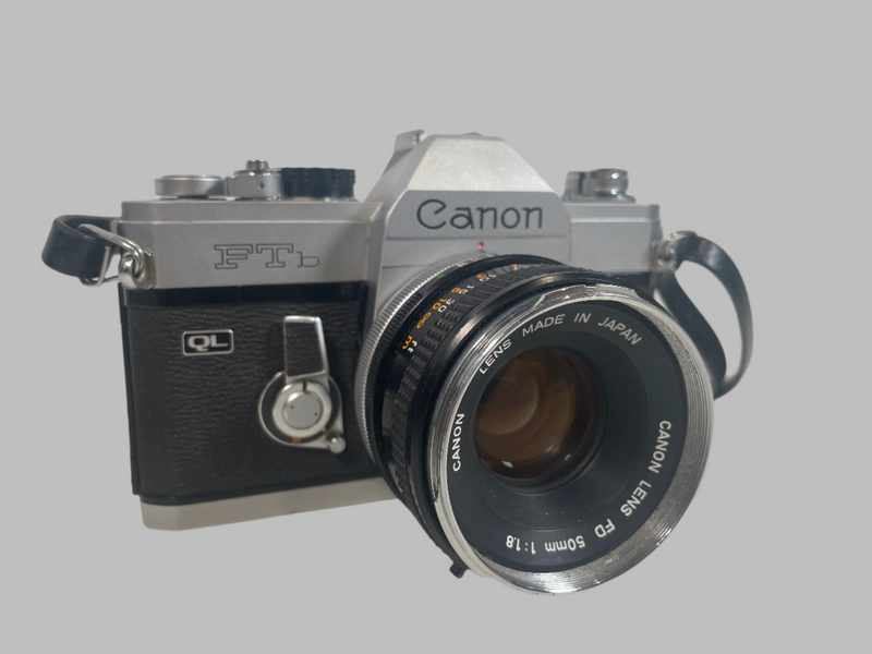 Appareil photo reflex Canon FTb QL 35 mm avec objectif 50 mm f/1,8 FD - Testé et fonctionnel !