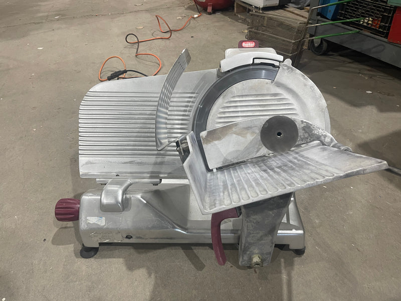 Used-BERKEL 829A 14″ MEAT SLICER