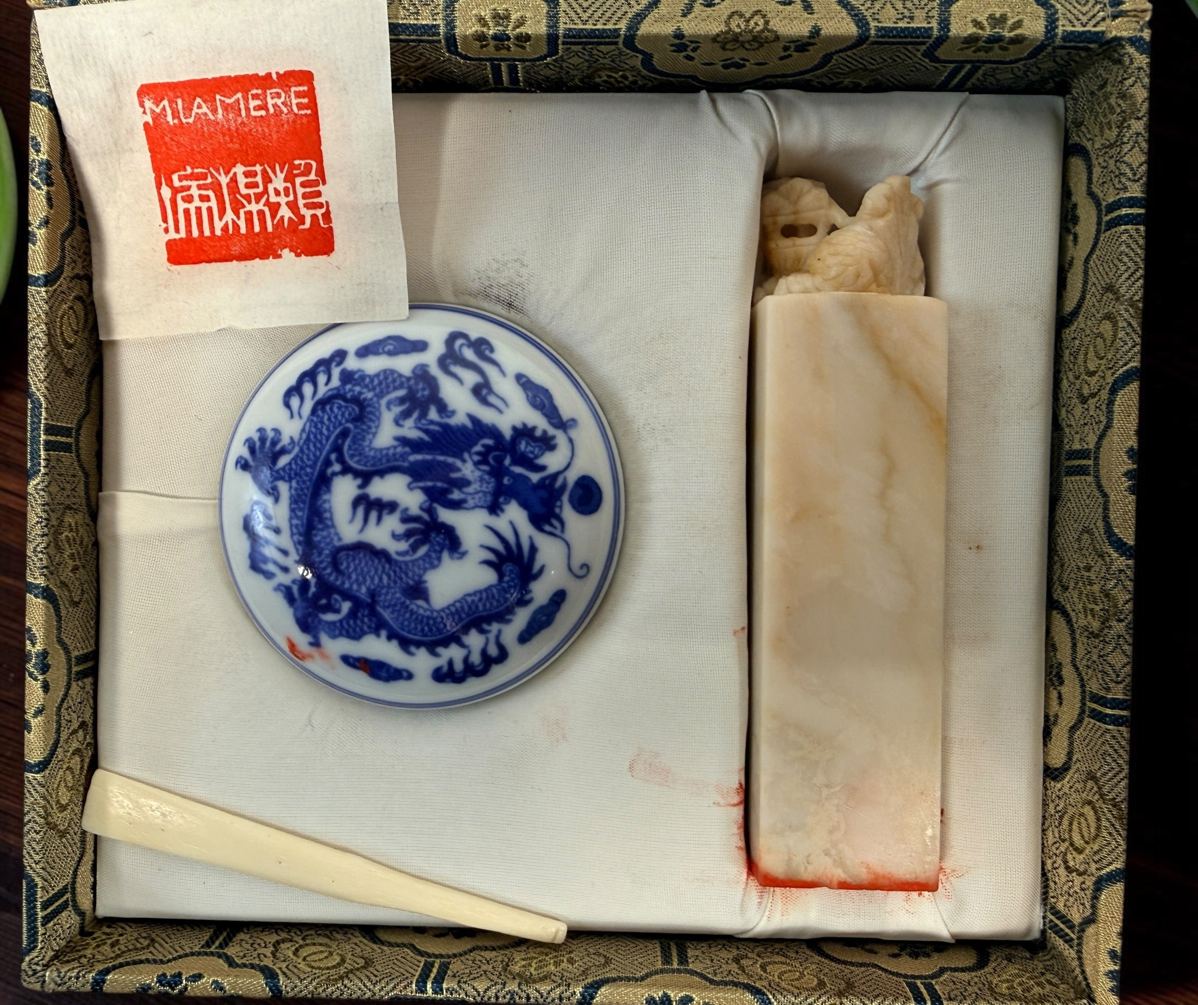 Vintage 1986 OOCL Chinese carved soapstone chop seal set with porcelain paste box, spatula and original brocade presentation case.