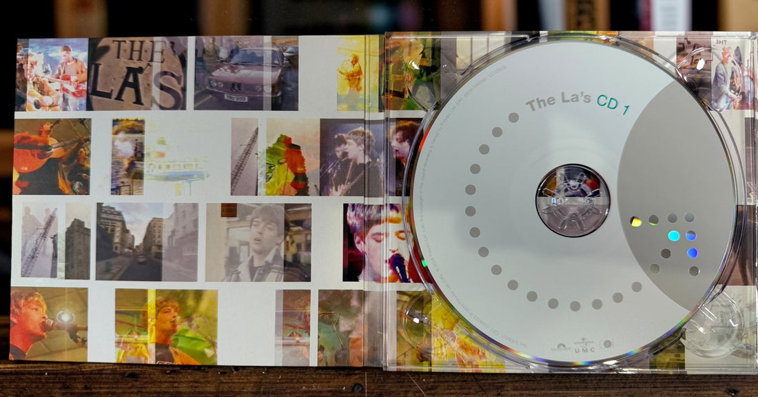 The La’s 2008 Deluxe Edition 2-CD set with 38 tracks, rare sessions, alternate mixes and the lost Mike Hedges album. Complete used copy.