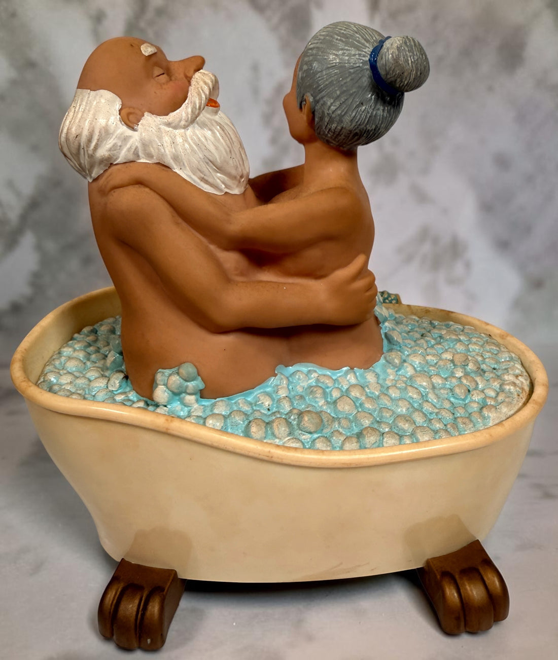 Vintage Rocking Oldies sound-activated musical bathtub couple figurine with animated movement and original box. Works fine and sold as-is.