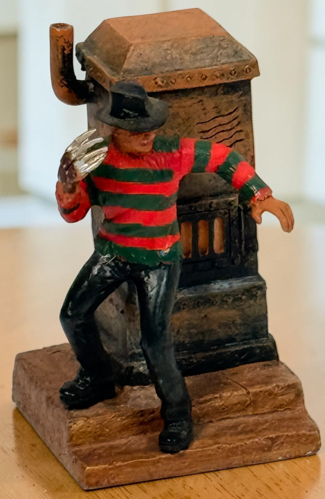 2007 Hawthorne Village Freddy Krueger set of 3 horror figurines from A Nightmare on Elm Street, officially licensed by New Line Productions.