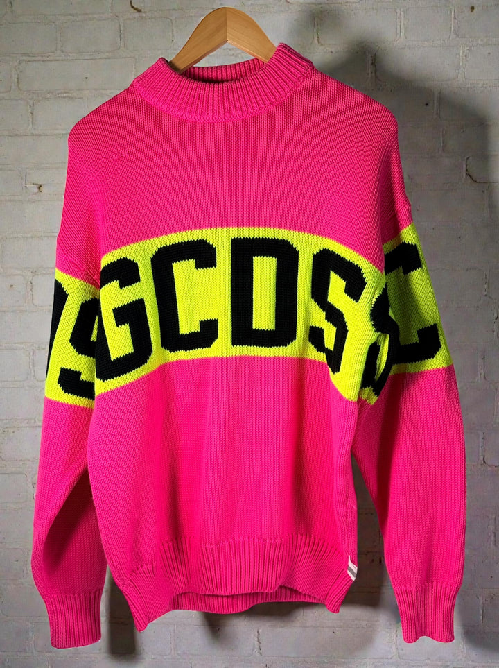 Authentic GCDS neon logo knit sweater made in Italy with Certilogo tag. Bold streetwear piece in excellent condition. Ships from Montreal, Canada.