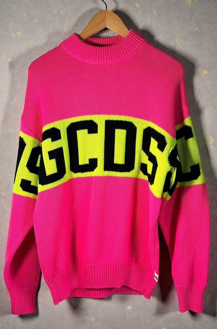 Authentic GCDS neon logo knit sweater made in Italy with Certilogo tag. Bold streetwear piece in excellent condition. Ships from Montreal, Canada.