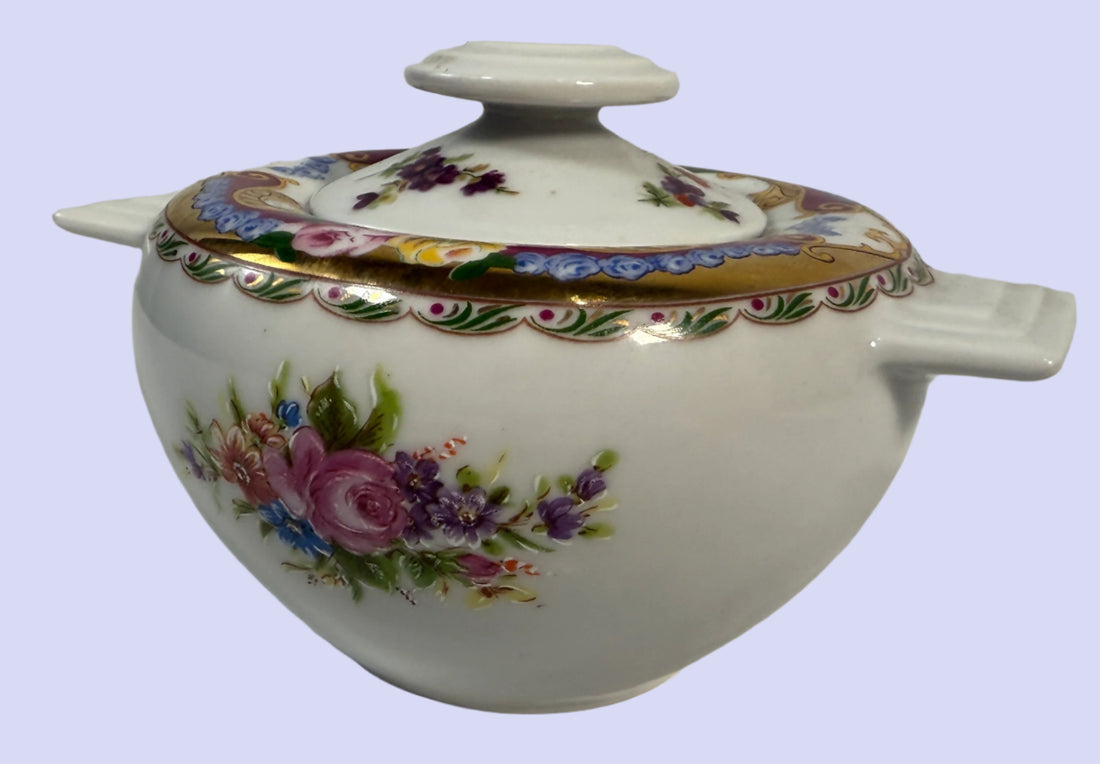 Vintage Mont Venus Limoges Porcelain Sugar Bowl with Lid