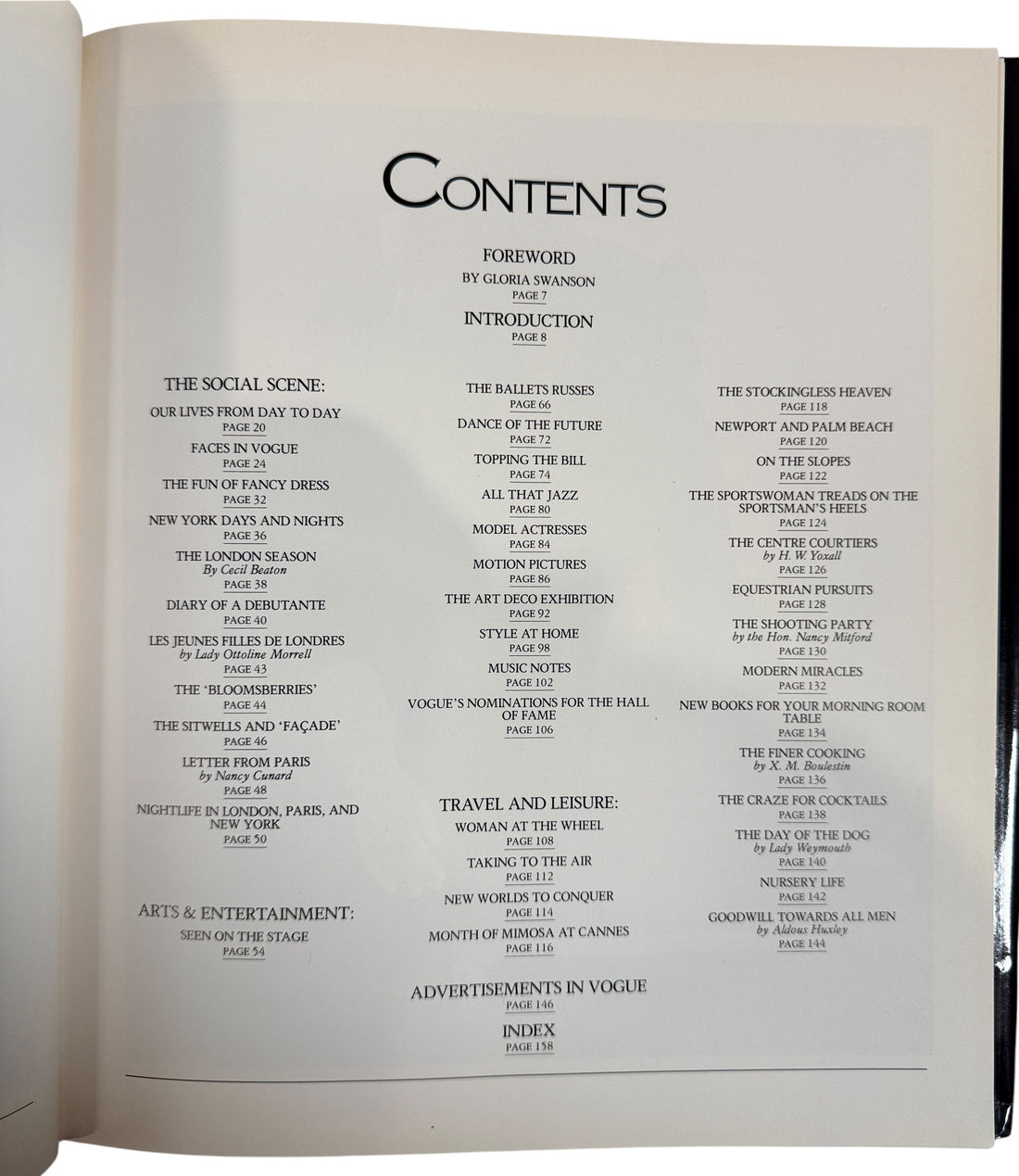 Livre d'histoire de la mode des années 1920 : Les années vingt en vogue (édition reliée)