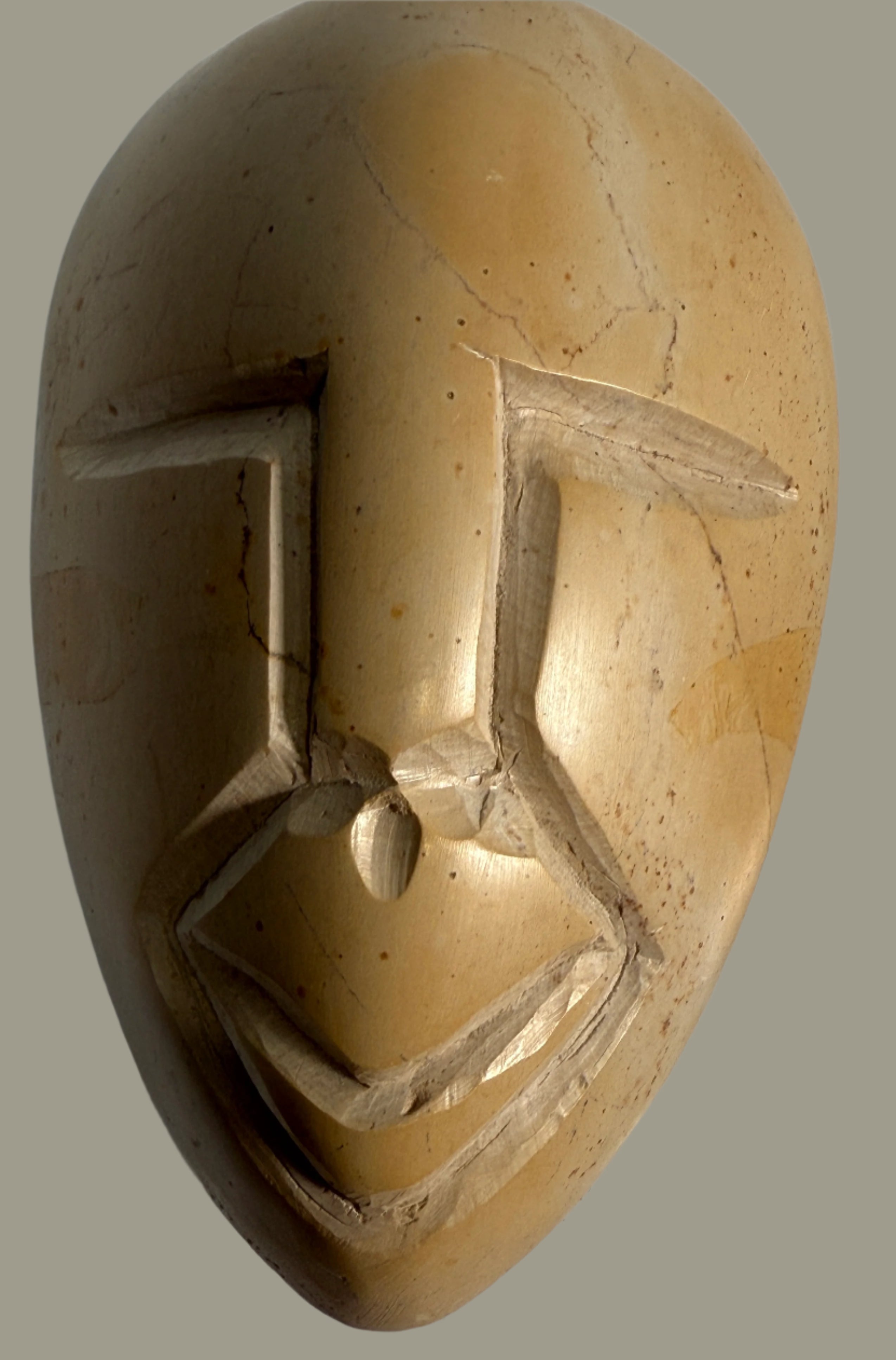 Kenyan Soapstone Face Box – Hand-Carved Trinket Container