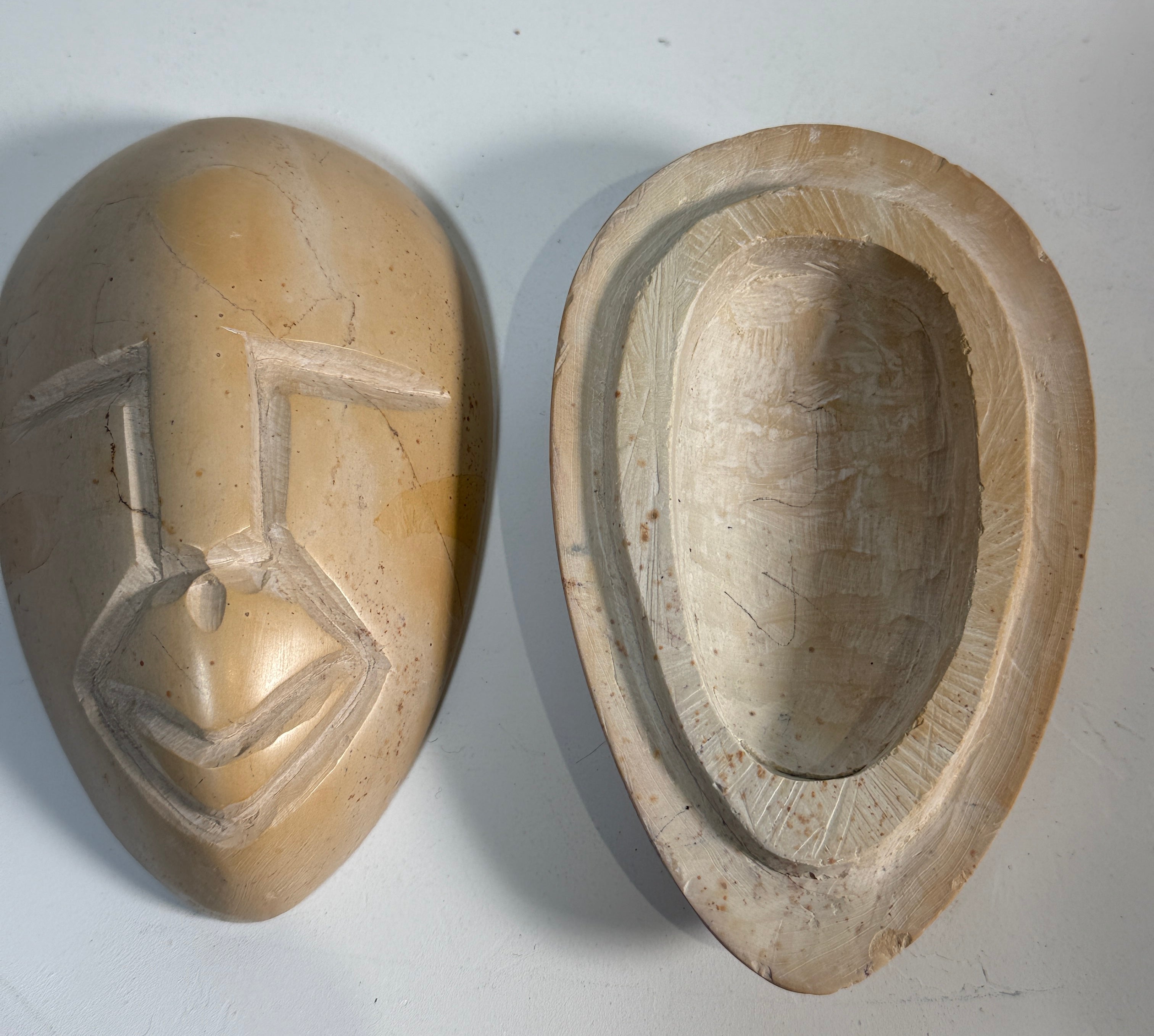 Kenyan Soapstone Face Box – Hand-Carved Trinket Container