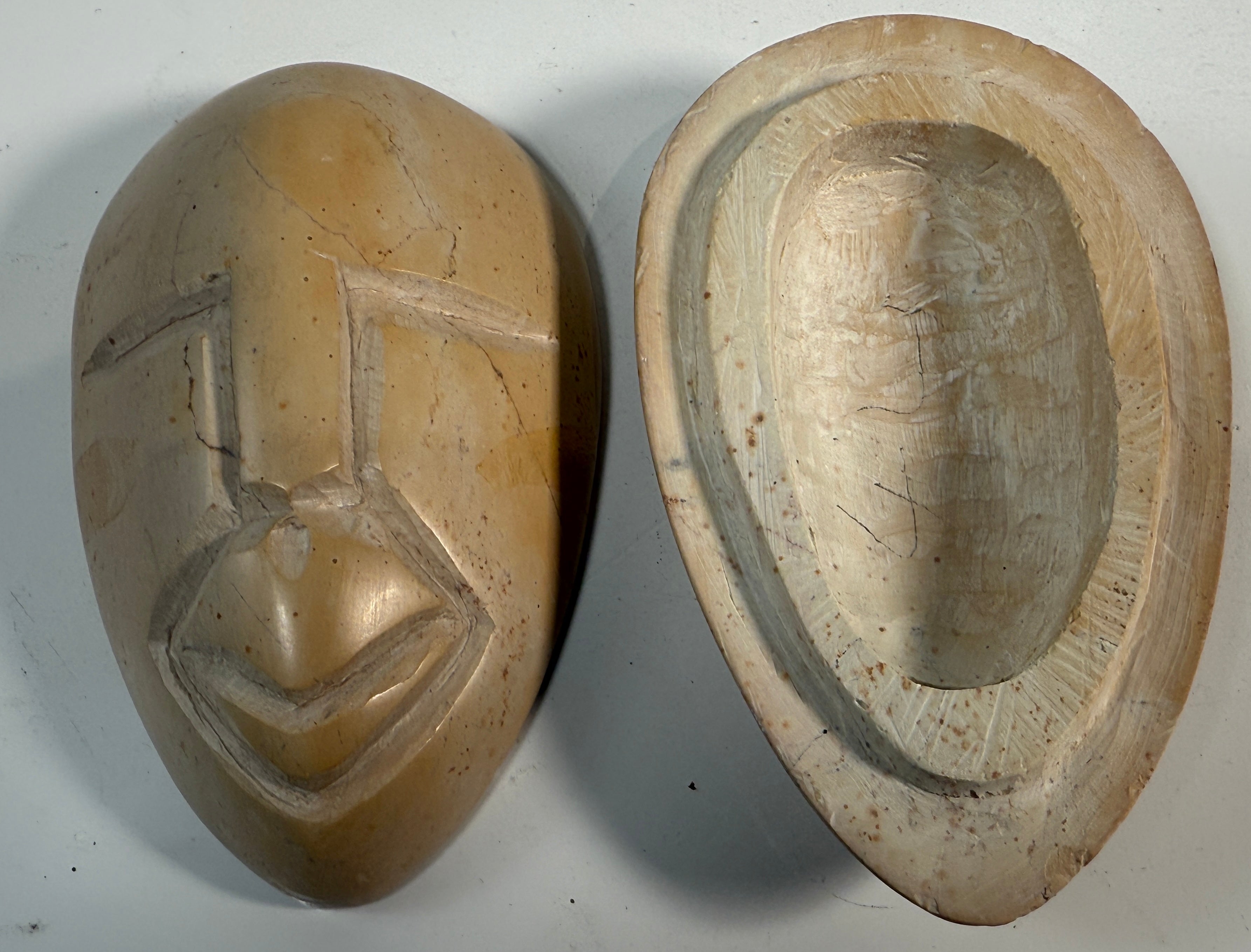 Kenyan Soapstone Face Box – Hand-Carved Trinket Container