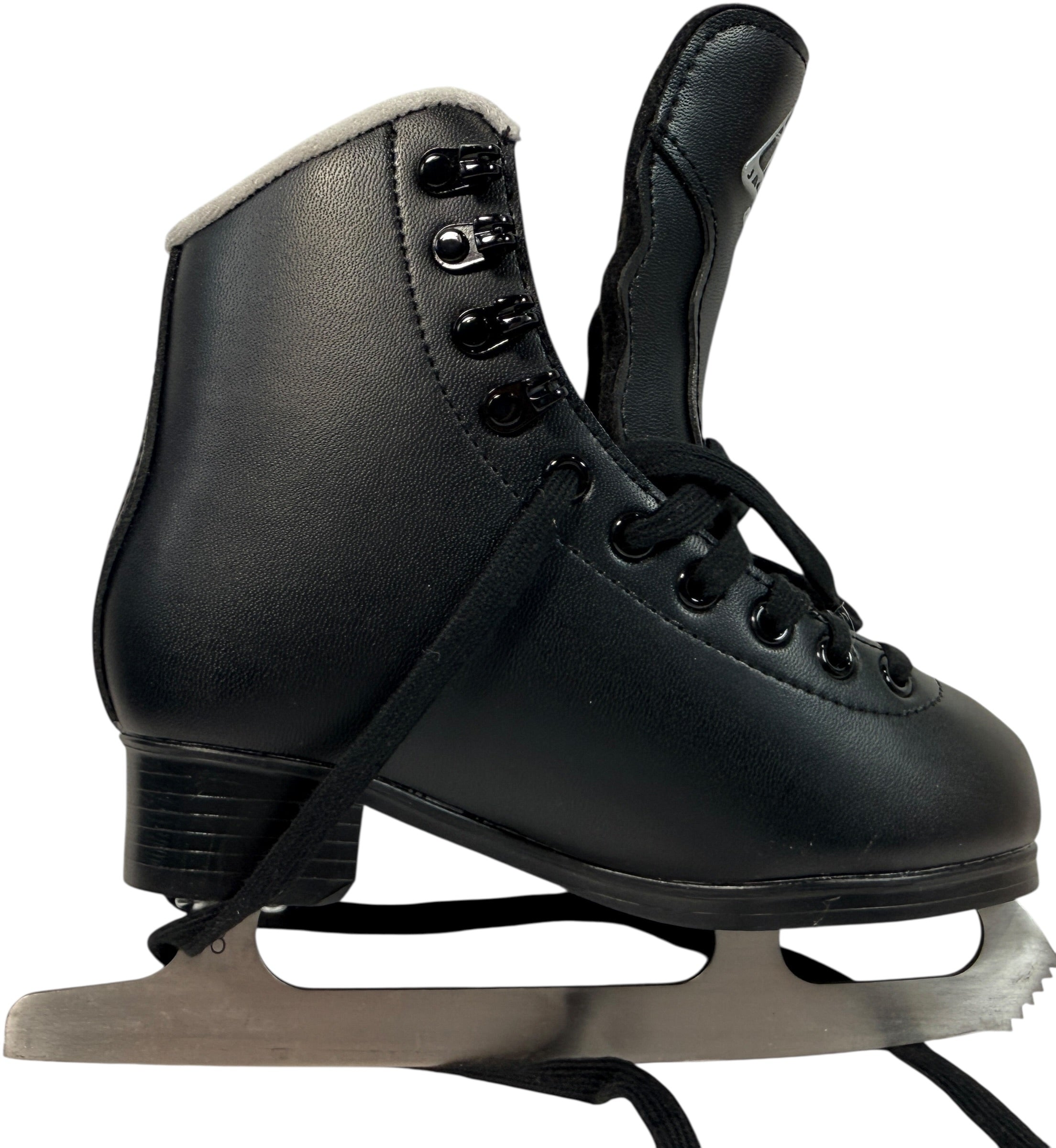 Used Jackson Ultima 455 freestyle figure skates in junior size 13J. Clean condition with stainless blades. Great value skate for beginner skaters.