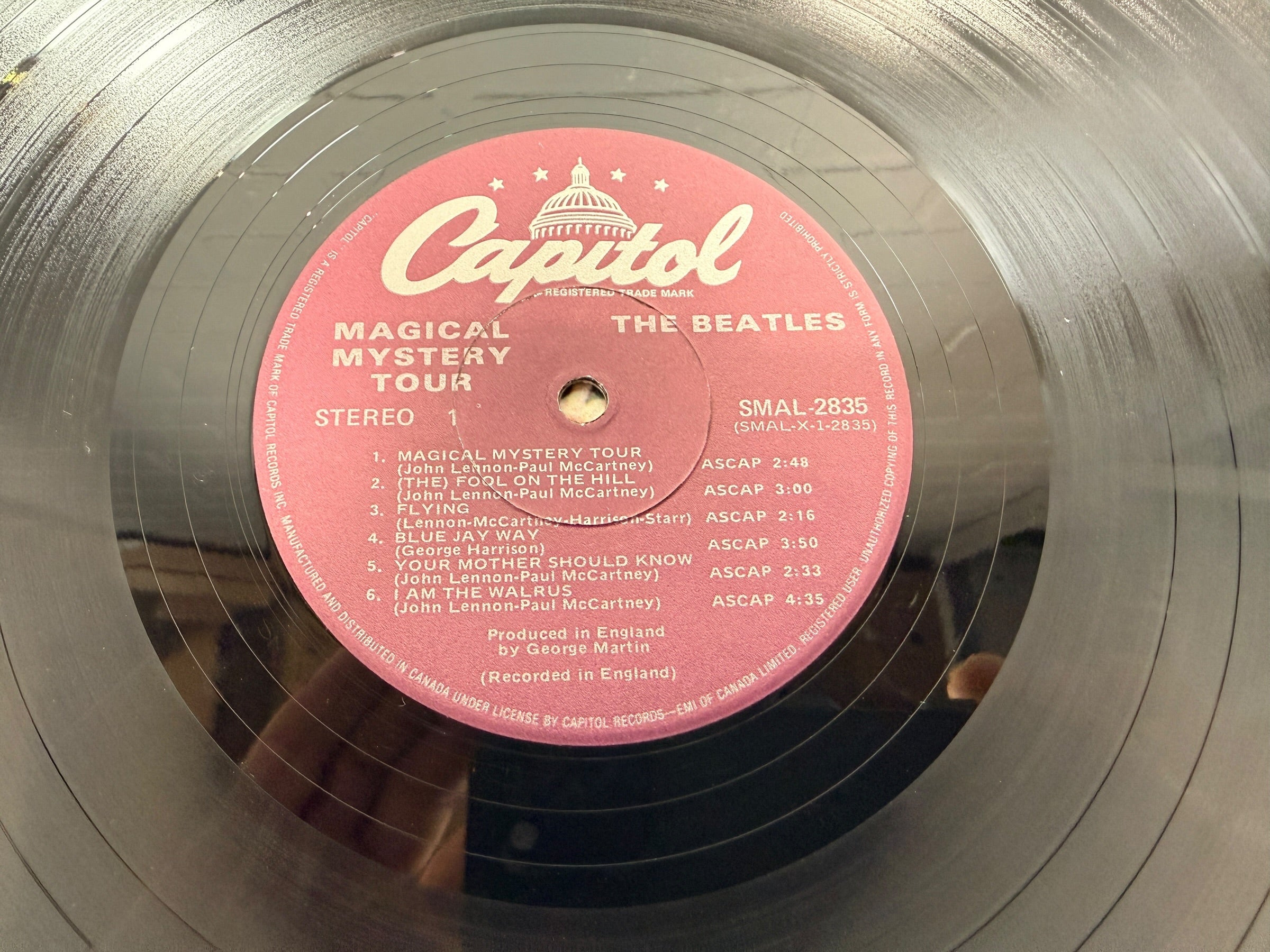 1967 Beatles Magical Mystery Tour LP Canadian Capitol stereo pressing. VG vinyl with original gatefold sleeve. Includes Strawberry Fields Forever &amp; Penny Lane.