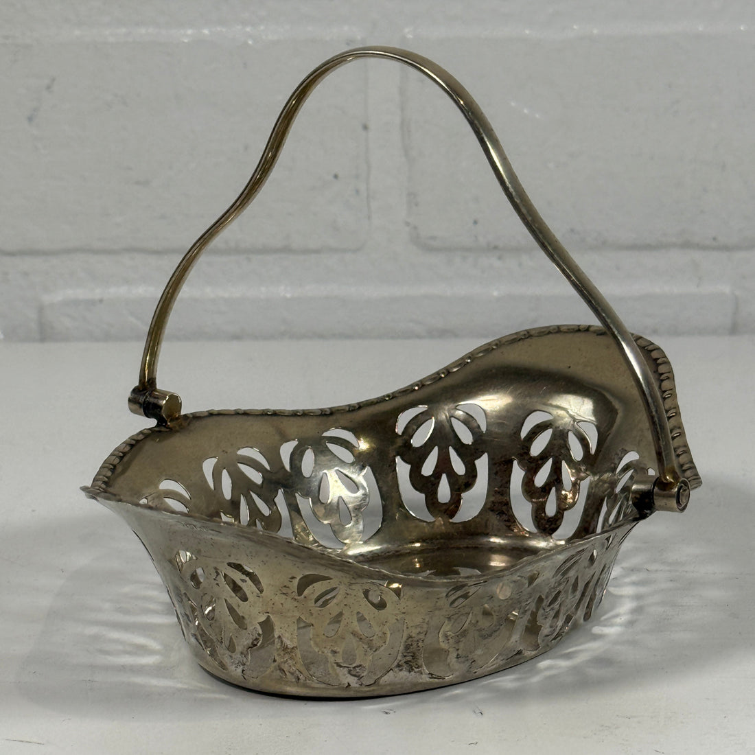 Antique Sterling Silver Pierced Bonbon Basket – 70g – Birmingham, England (c.1900s)