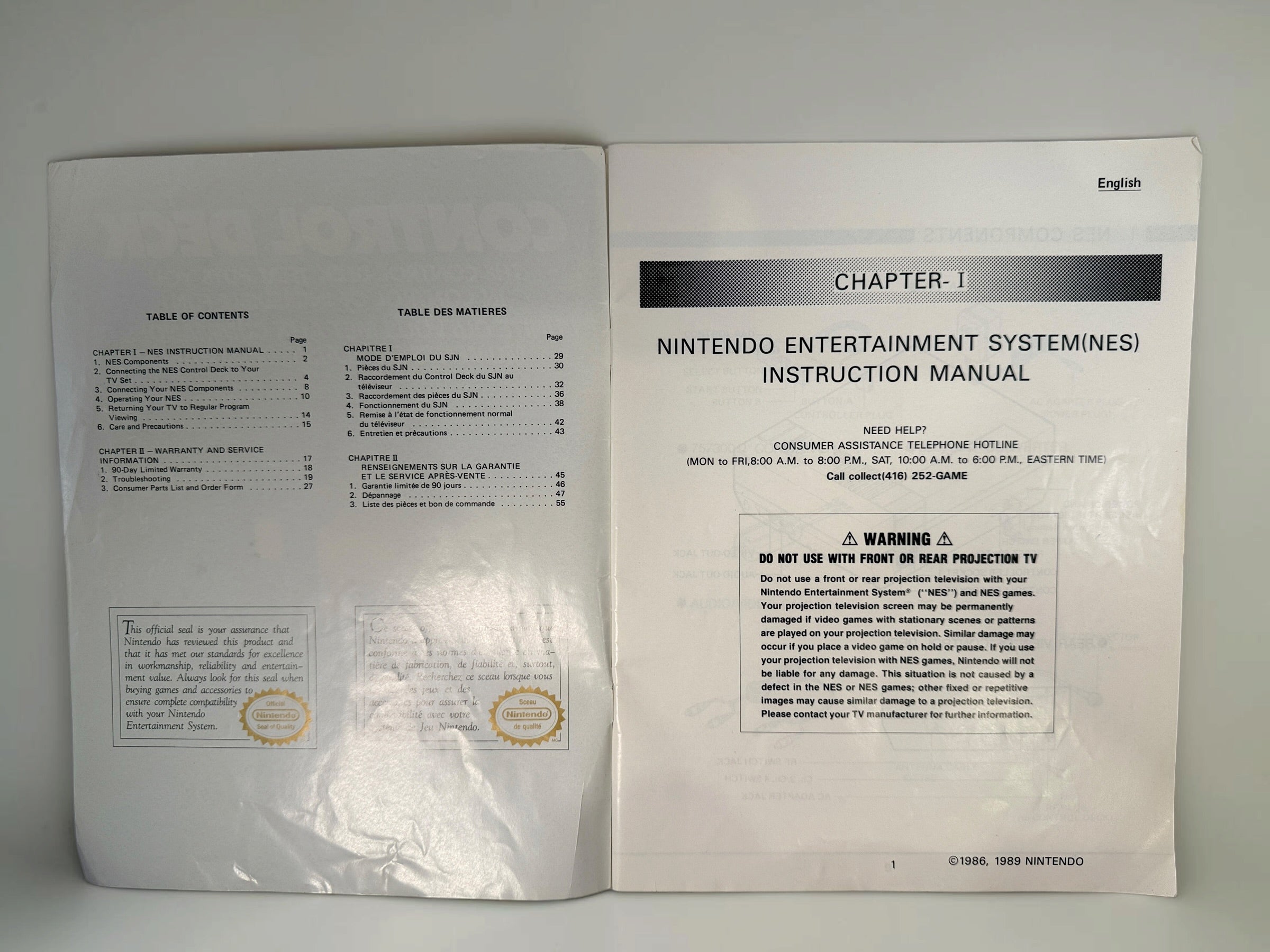 Original 1989 Nintendo NES Control Deck CAN-3 Canadian bilingual English/French instruction manual, distributed by Mattel Canada and made in Japan.