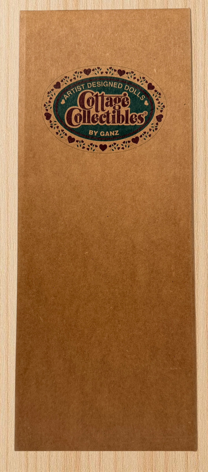 Limited edition Ling Lee porcelain doll by Cottage Collectibles Ganz. Boxed with certificate of authenticity, artist designed collectible in excellent condition.