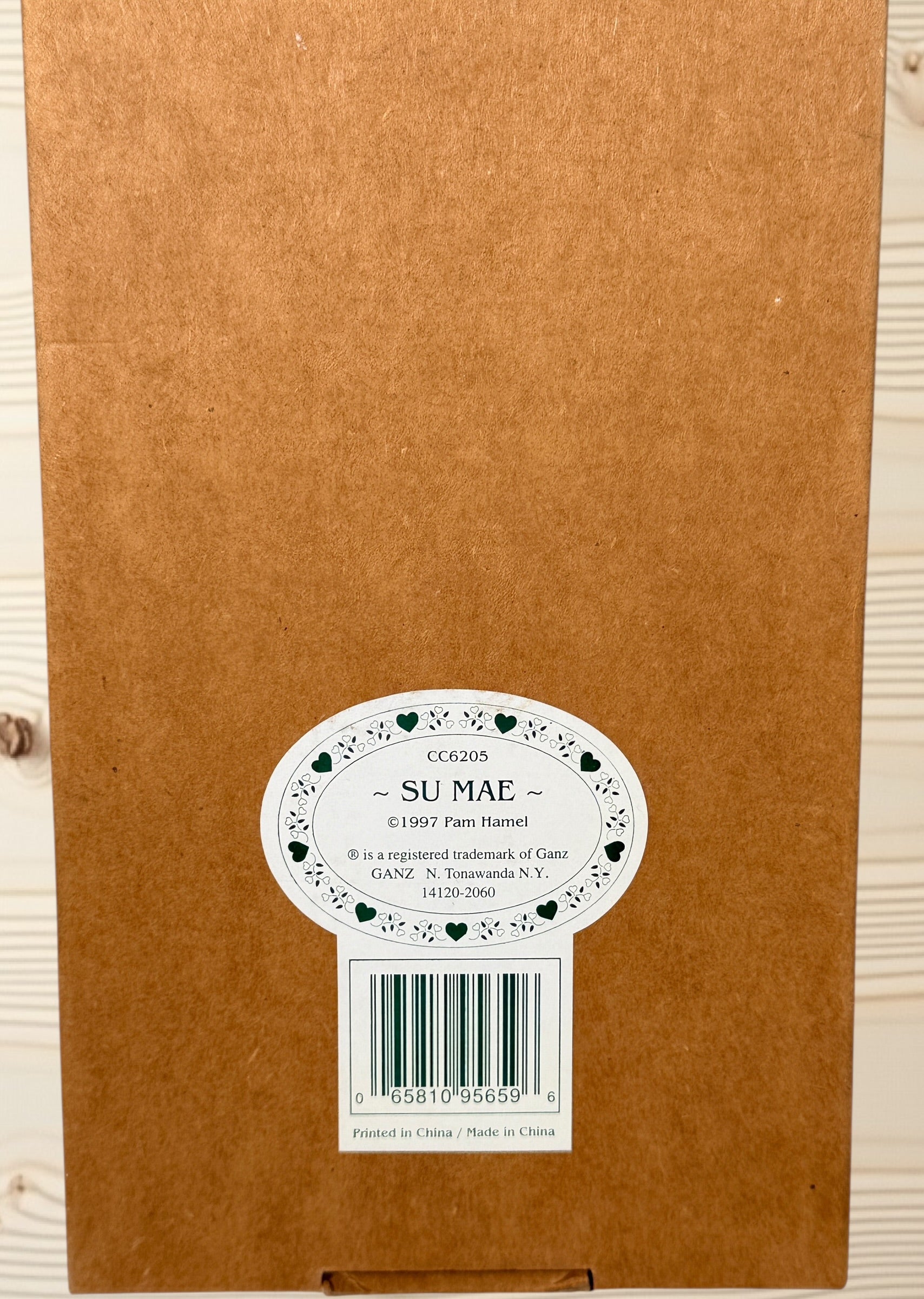 Poupée de collection GANZ, en porcelaine. Su Mae. Édition limitée 1997. Certificat d'authenticité inclus.