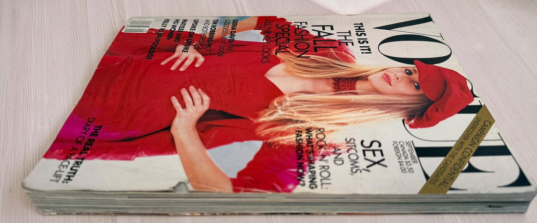 Vintage Vogue September 1992 Claudia Schiffer Fall Fashion issue. Collectible 1990s fashion magazine with designer photography and period advertising.