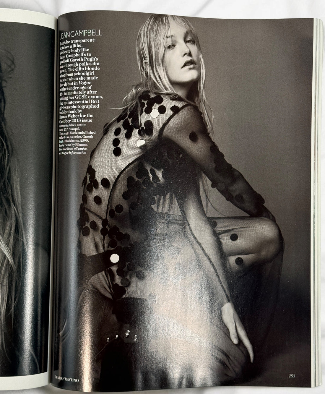 Shop British Vogue September 2017, featuring Kate Moss, Mario Testino photography and the Celebrate fashion anniversary issue. Original UK edition.