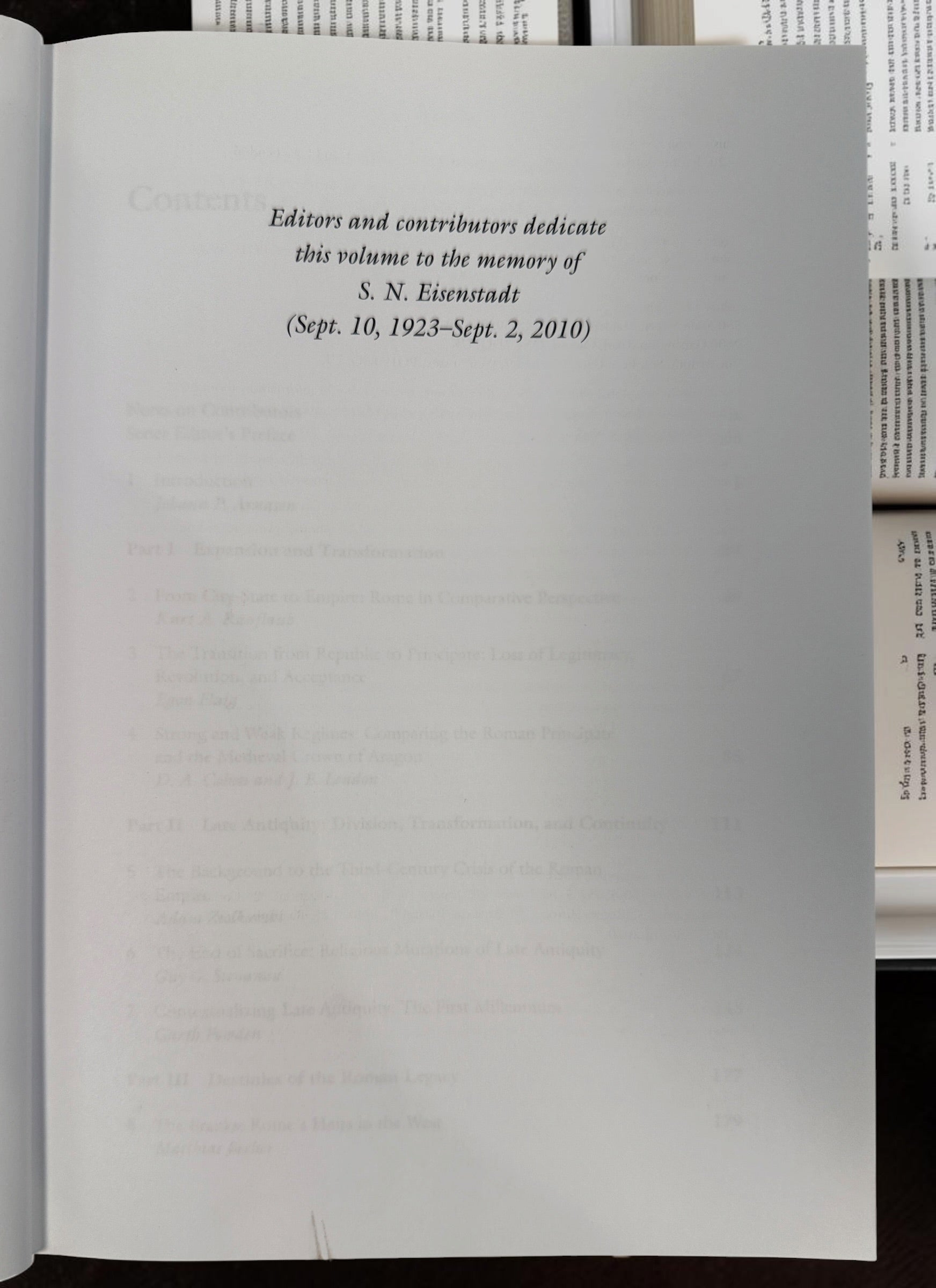 2011 first edition The Roman Empire in Context by Arnason &amp; Raaflaub. Wiley-Blackwell hardcover with dust jacket. Academic Roman history reference.