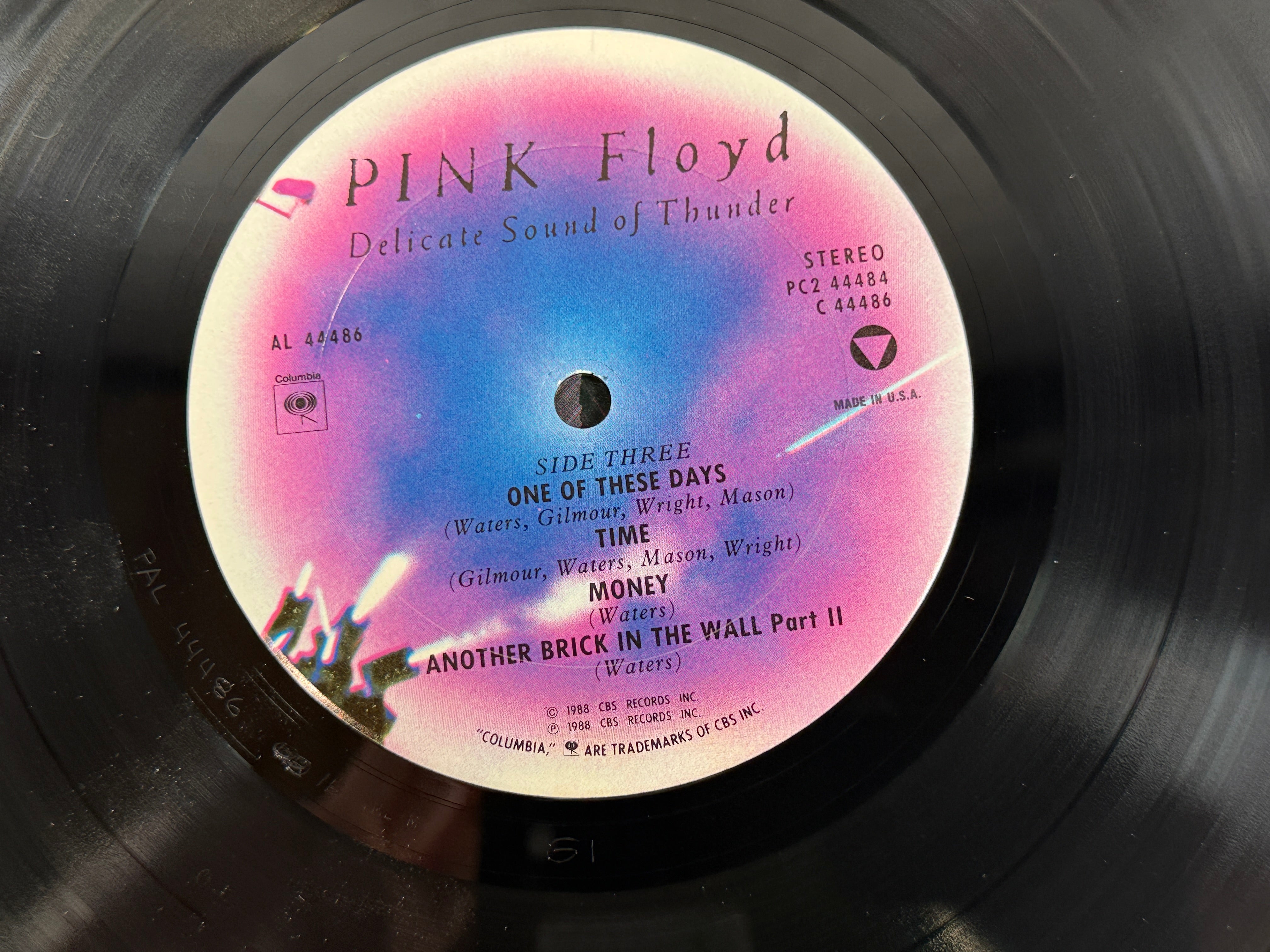 Pink Floyd- Delicate Sound of Thunder 2 LP - Columbia, PC2 44484