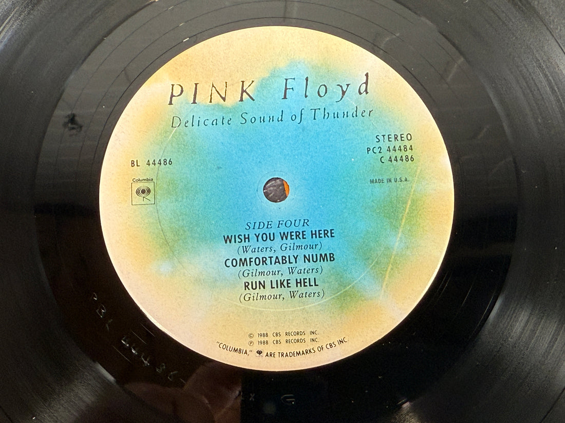 Pink Floyd- Delicate Sound of Thunder 2 LP - Columbia, PC2 44484