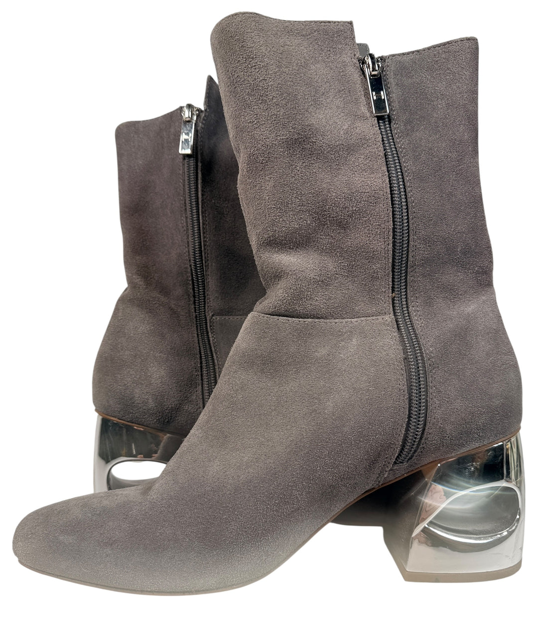 Halston grey suede ankle boots size 10 with sculptural chrome heel. Designer fashion footwear in very good condition, stylish modern statement boots.