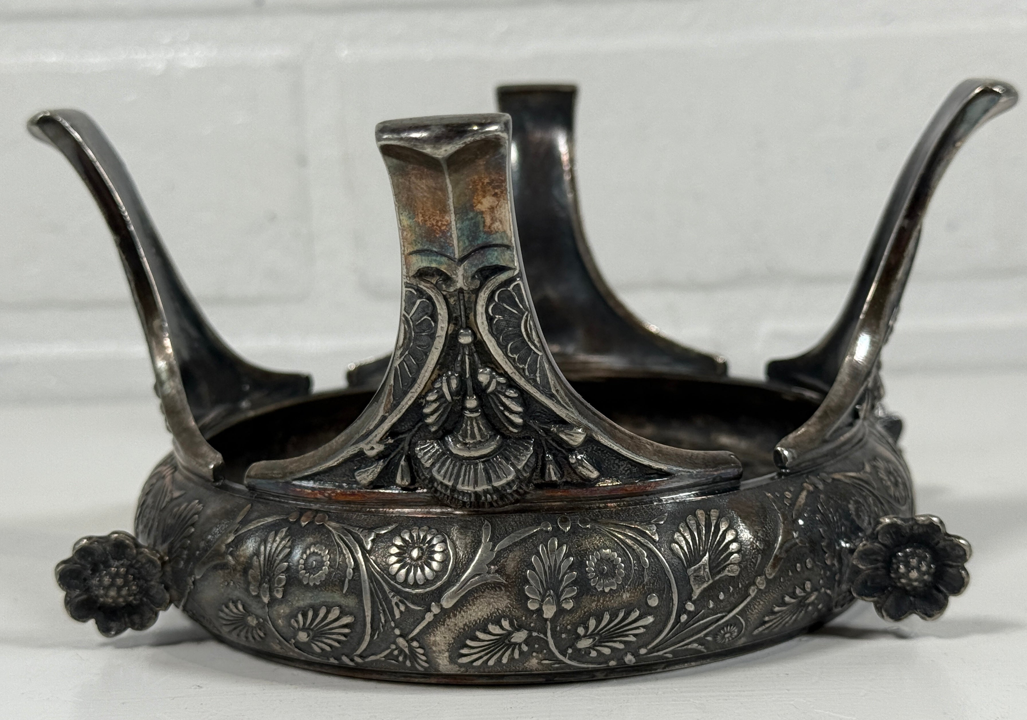 Vintage Viners Sheffield Silverplate Stand – Model 461 – EPNS A1 England