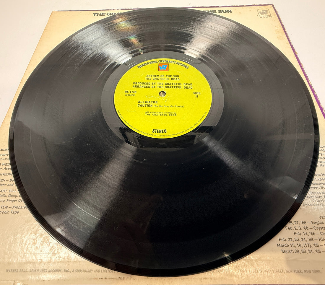 Grateful Dead Anthem Of The Sun vintage vinyl LP Warner pressing psychedelic rock record affordable listener copy classic Dead album USA pressing.