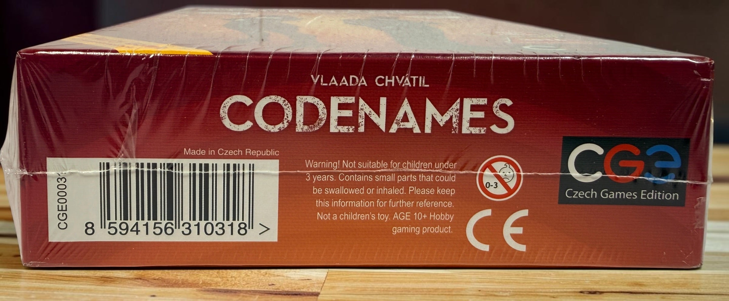 Factory-sealed Codenames party word game by Vlaada Chvátil and Czech Games Edition. Spiel des Jahres 2016 winner, English edition, made in Czech Republic.