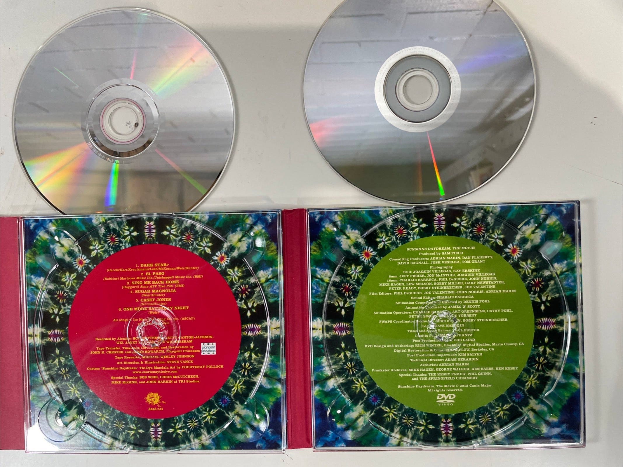 Grateful Dead , Sunshine Daydream (Veneta, OR, 82772) (3xCDDVD
