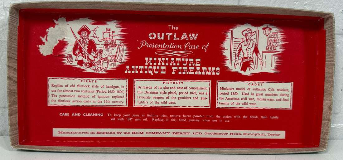 Coffret d'armes à feu miniatures BCM « Outlaw » vintage – Fabriqué en Angleterre – 3 pistolets – Accessoires partiels