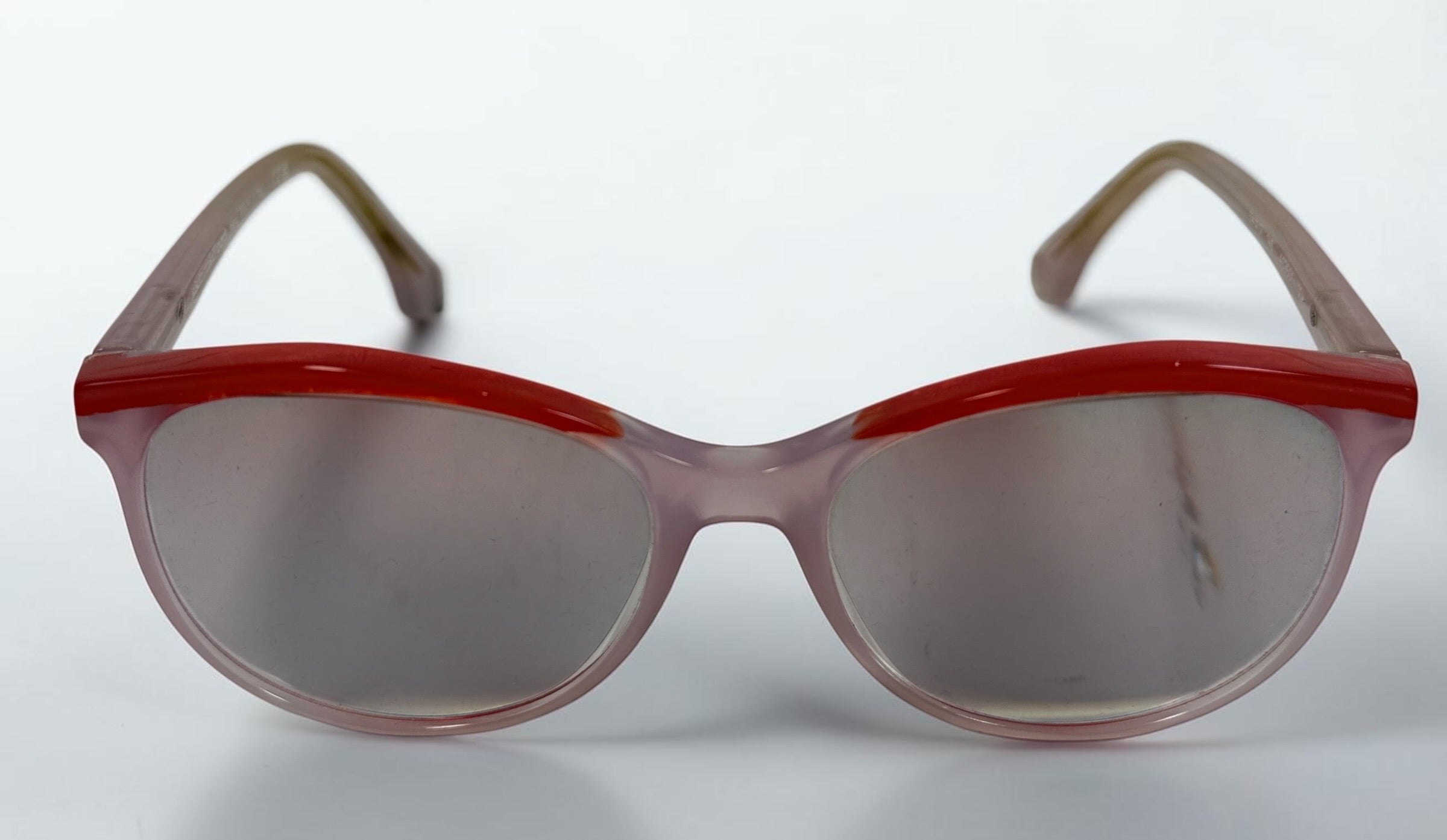 Alain Mikli A03501 004 eyeglass frame in pink and red acetate, handmade in Italy, size 54-17-140. Pre-owned with original Alain Mikli case.