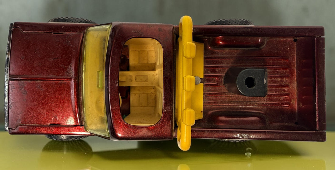 Vintage Nylint Stables Metal Muscle pressed-steel pickup truck, made in Rockford, Illinois, USA. Classic 1980s collectible toy with horse graphics.