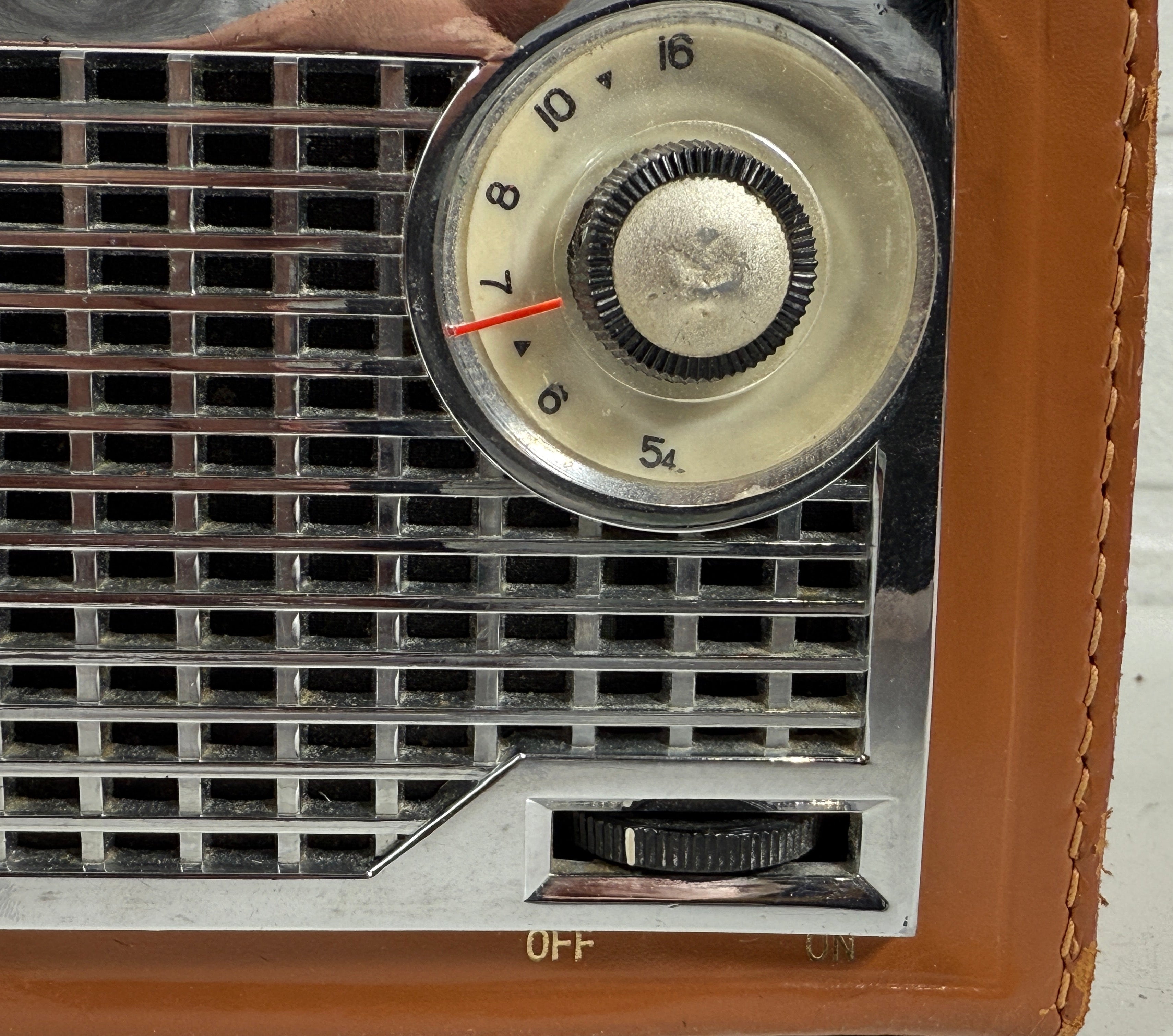 Vintage 1960s Topps International 7-Transistor AM Radio – Working – Made in Japan