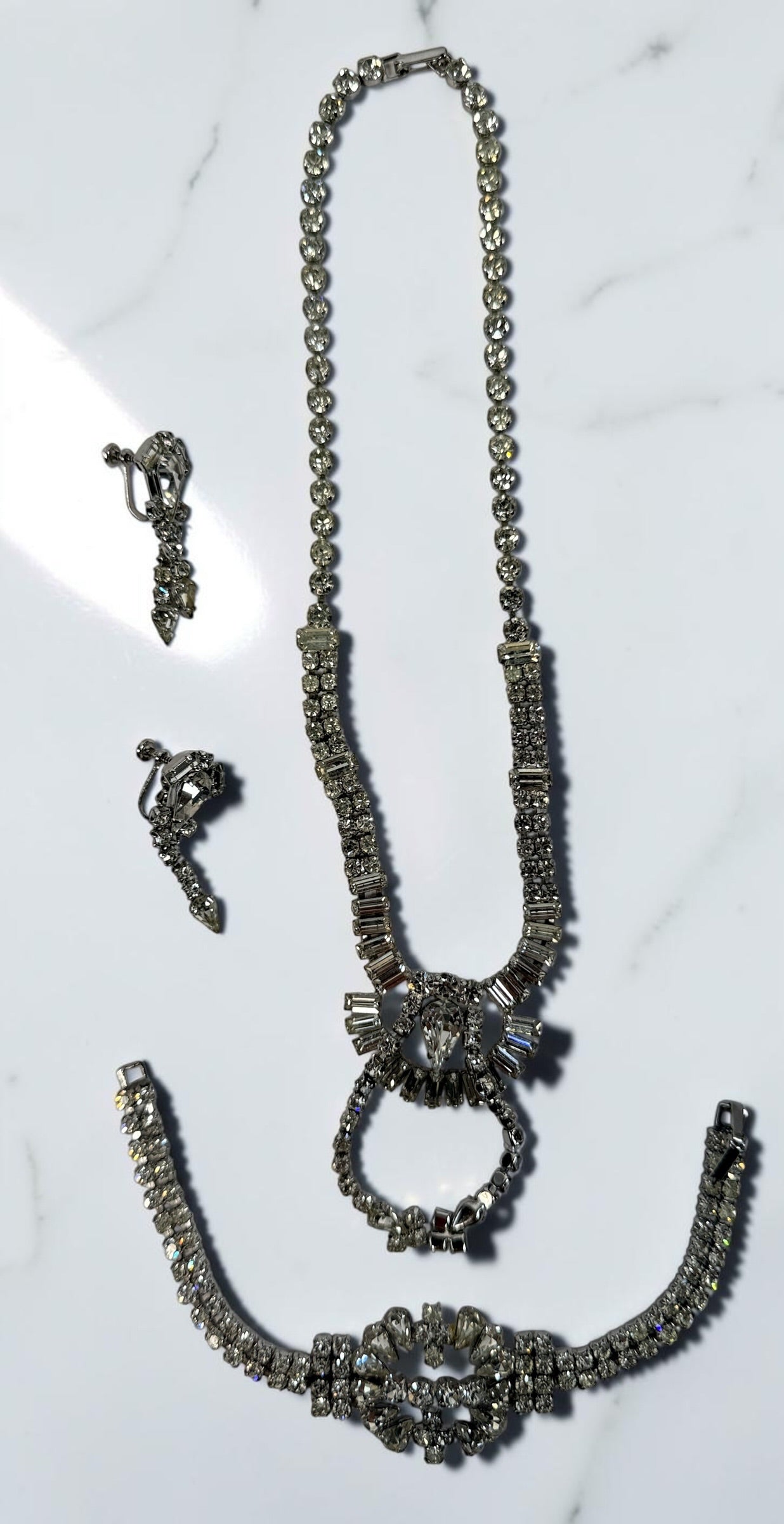 Vintage Jay Flex sterling silver rhinestone parure with necklace, bracelet and screw-back earrings. Rare 1940s–50s Canadian 3-piece jewellery set.
