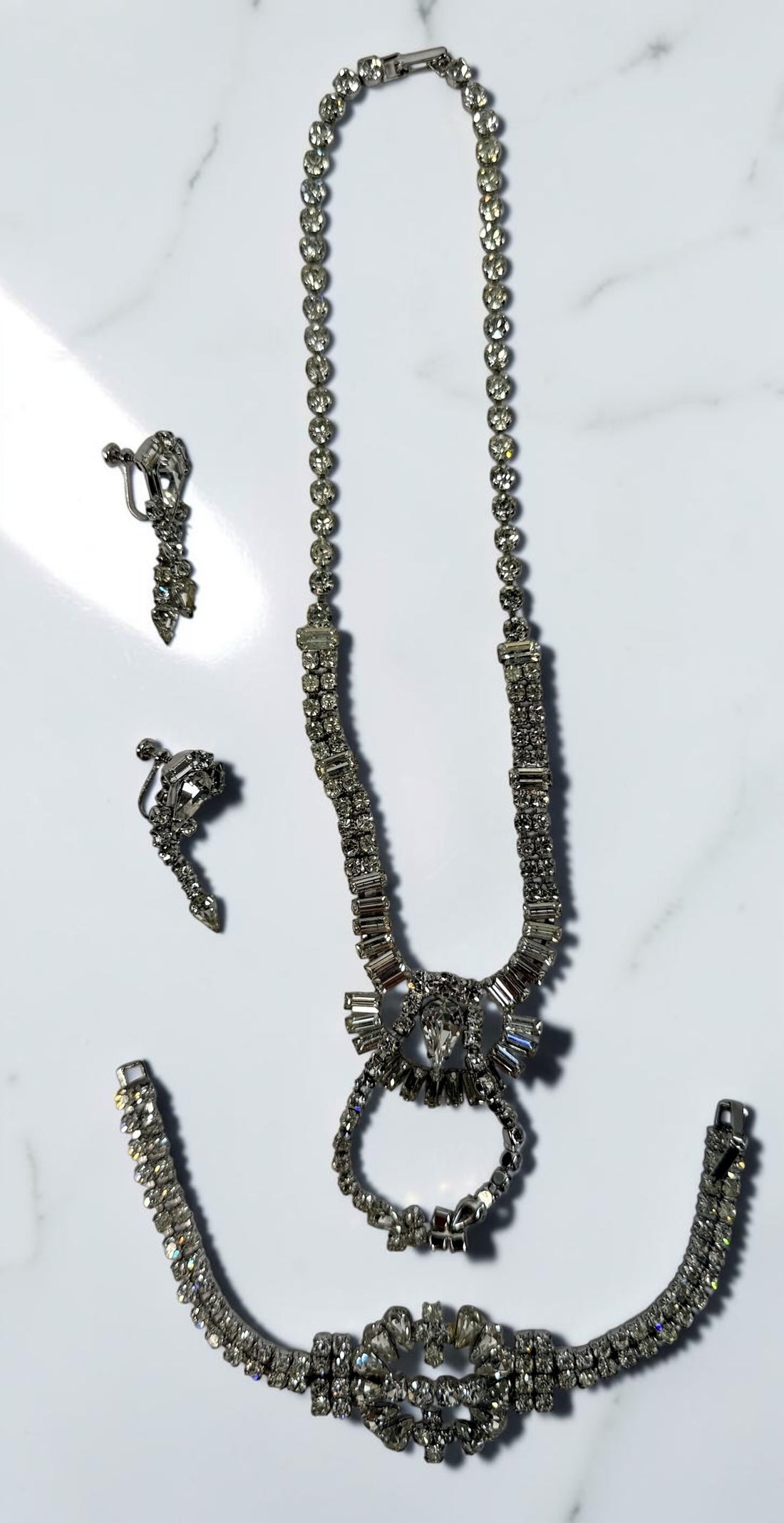Vintage Jay Flex sterling silver rhinestone parure with necklace, bracelet and screw-back earrings. Rare 1940s–50s Canadian 3-piece jewellery set.