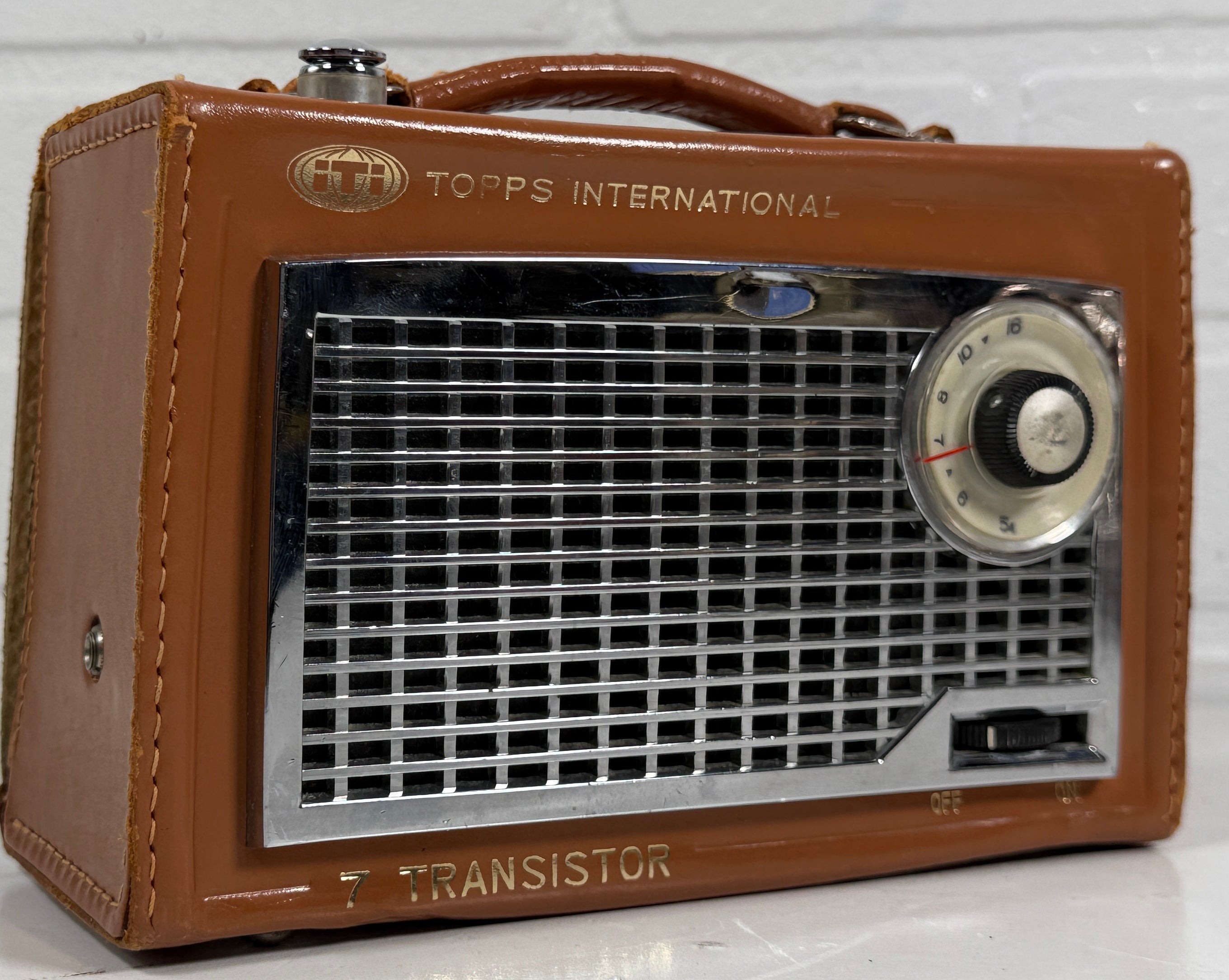 Vintage 1960s Topps International 7-Transistor AM Radio – Working – Made in Japan