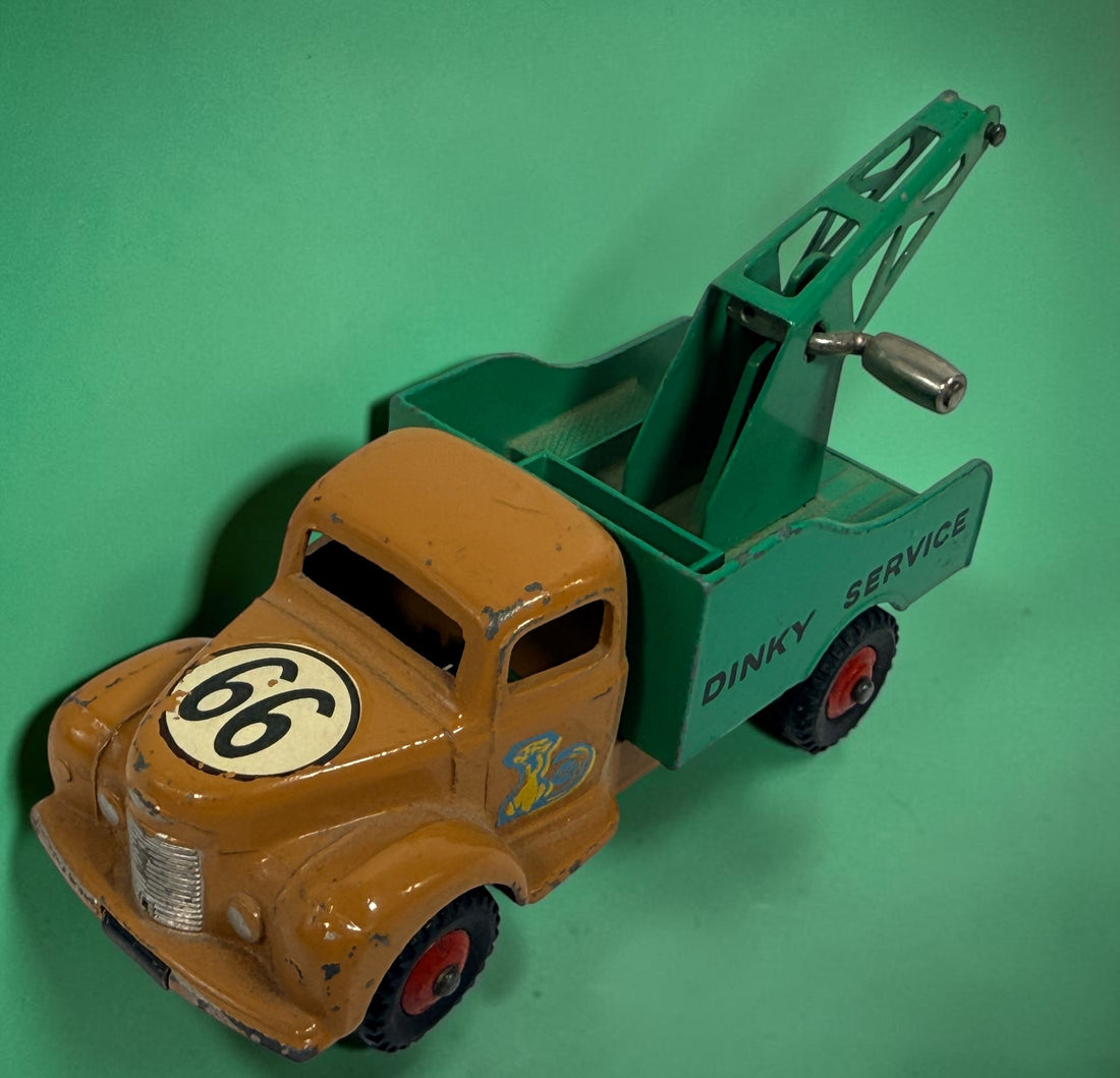 Vintage 1950s Dinky Toys 25X Commer Breakdown Lorry with Dinky Service body, original period graphics and classic British die-cast construction.