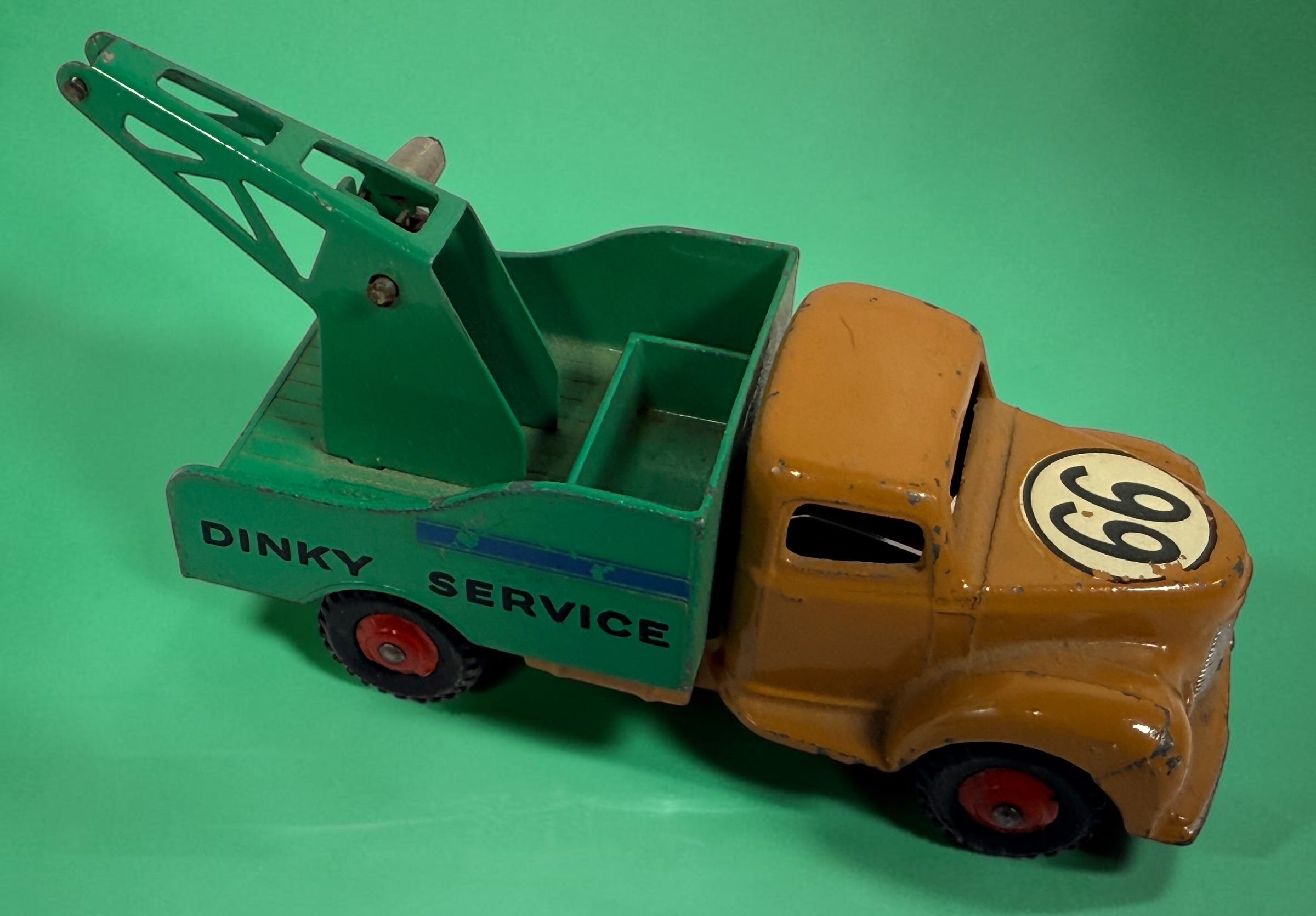 Vintage 1950s Dinky Toys 25X Commer Breakdown Lorry with Dinky Service body, original period graphics and classic British die-cast construction.