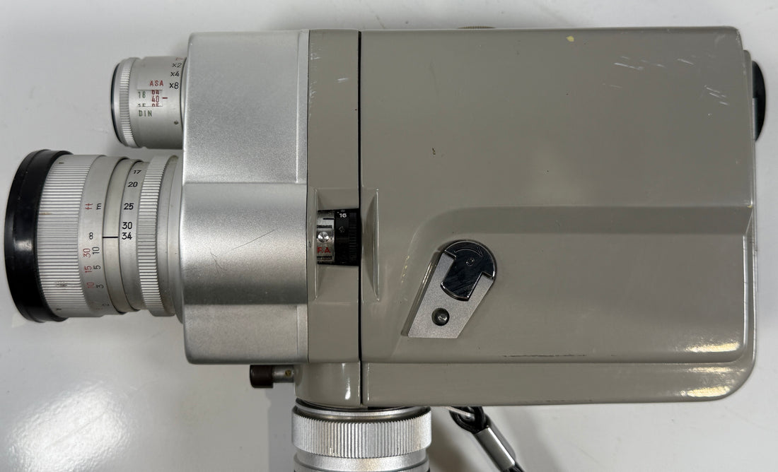 Vintage Minolta Auto Zoom 8 Movie Camera – Full Kit with Case & Manual