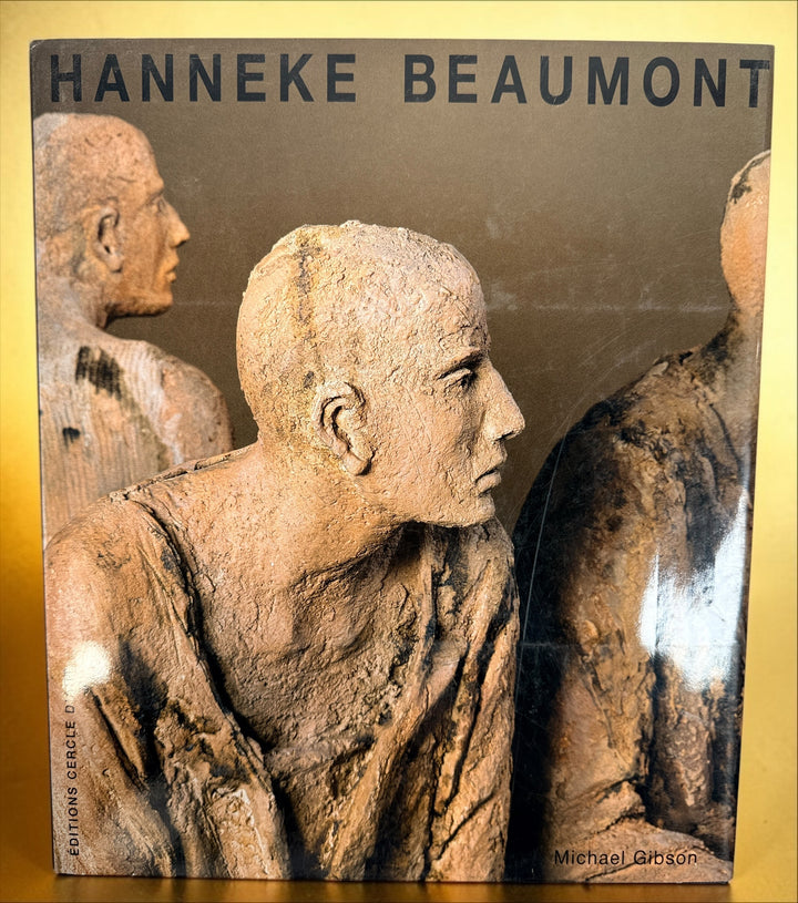 Discover Hanneke Beaumont’s figurative sculpture in this 2001 French hardcover by Michael F. Gibson, with illustrations and original dust jacket.