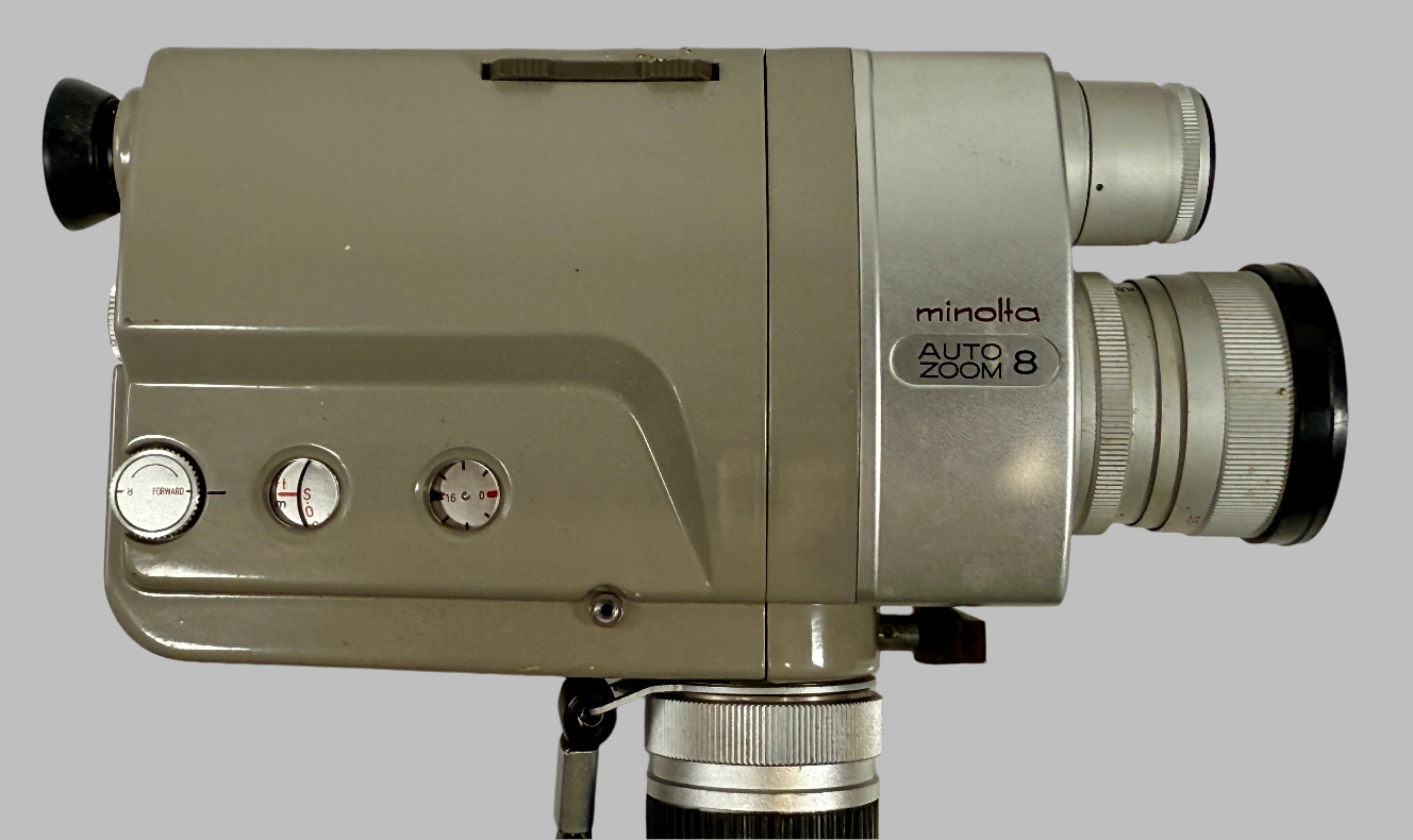 Vintage Minolta Auto Zoom 8 Movie Camera – Full Kit with Case & Manual