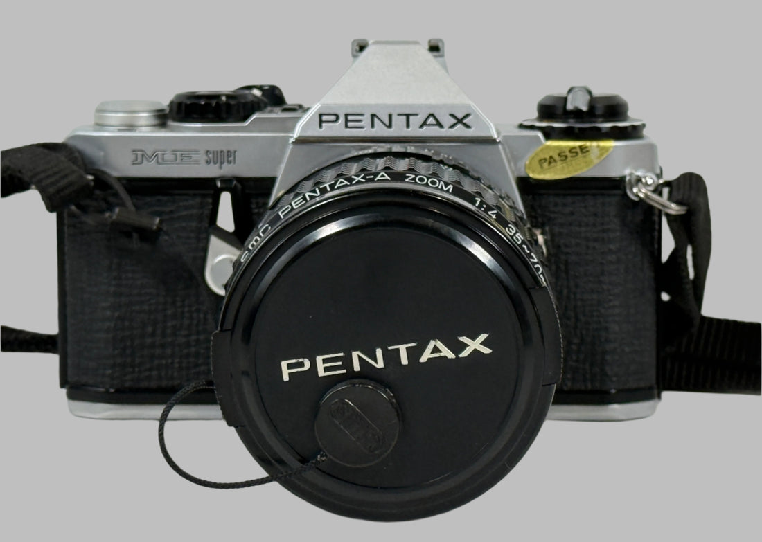 Pentax ME Super 35mm SLR Film Camera + SMC Pentax-A Zoom 28–80mm Lens – Untested – w/ Leather Case