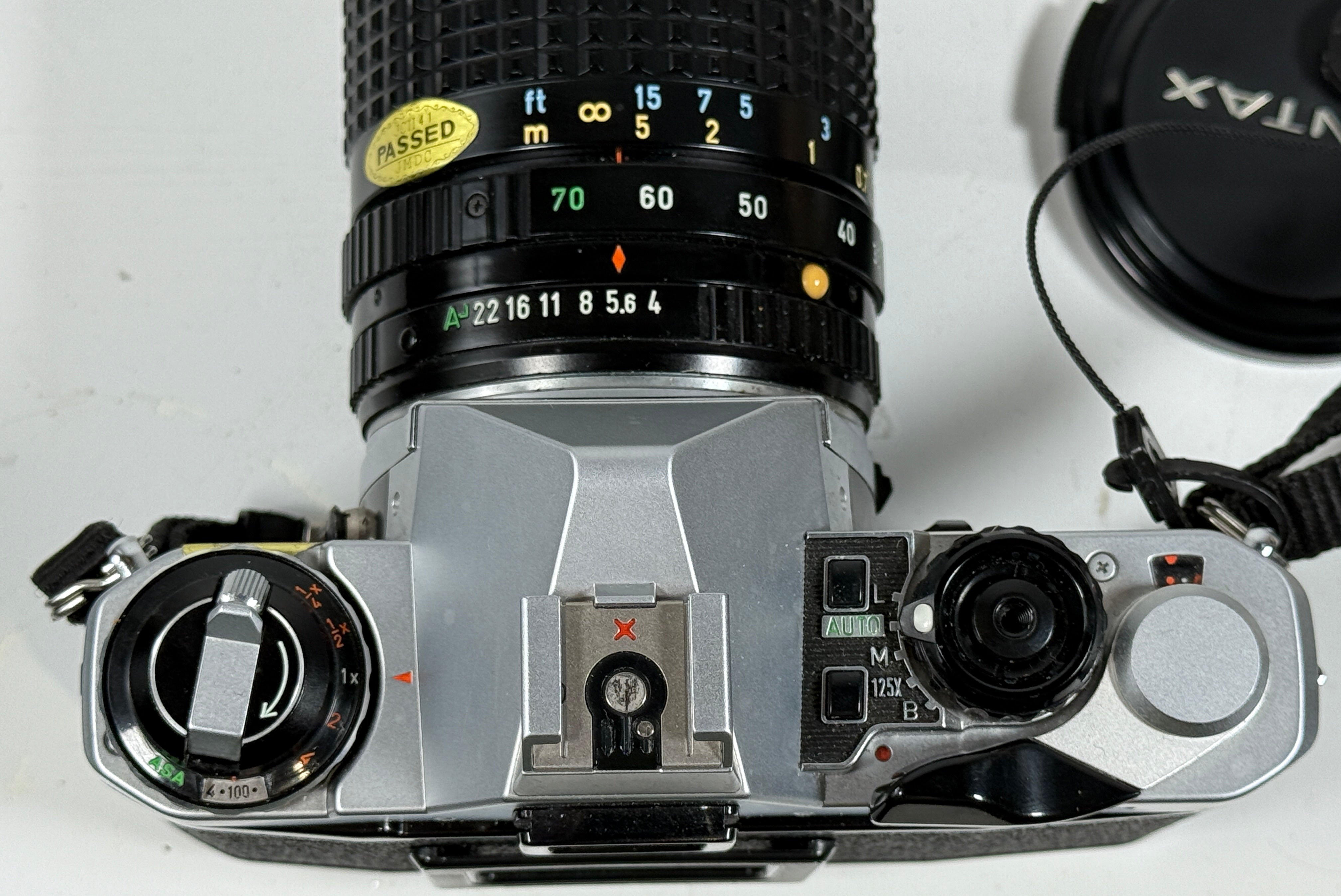 Pentax ME Super 35mm SLR Film Camera + SMC Pentax-A Zoom 28–80mm Lens – Untested – w/ Leather Case