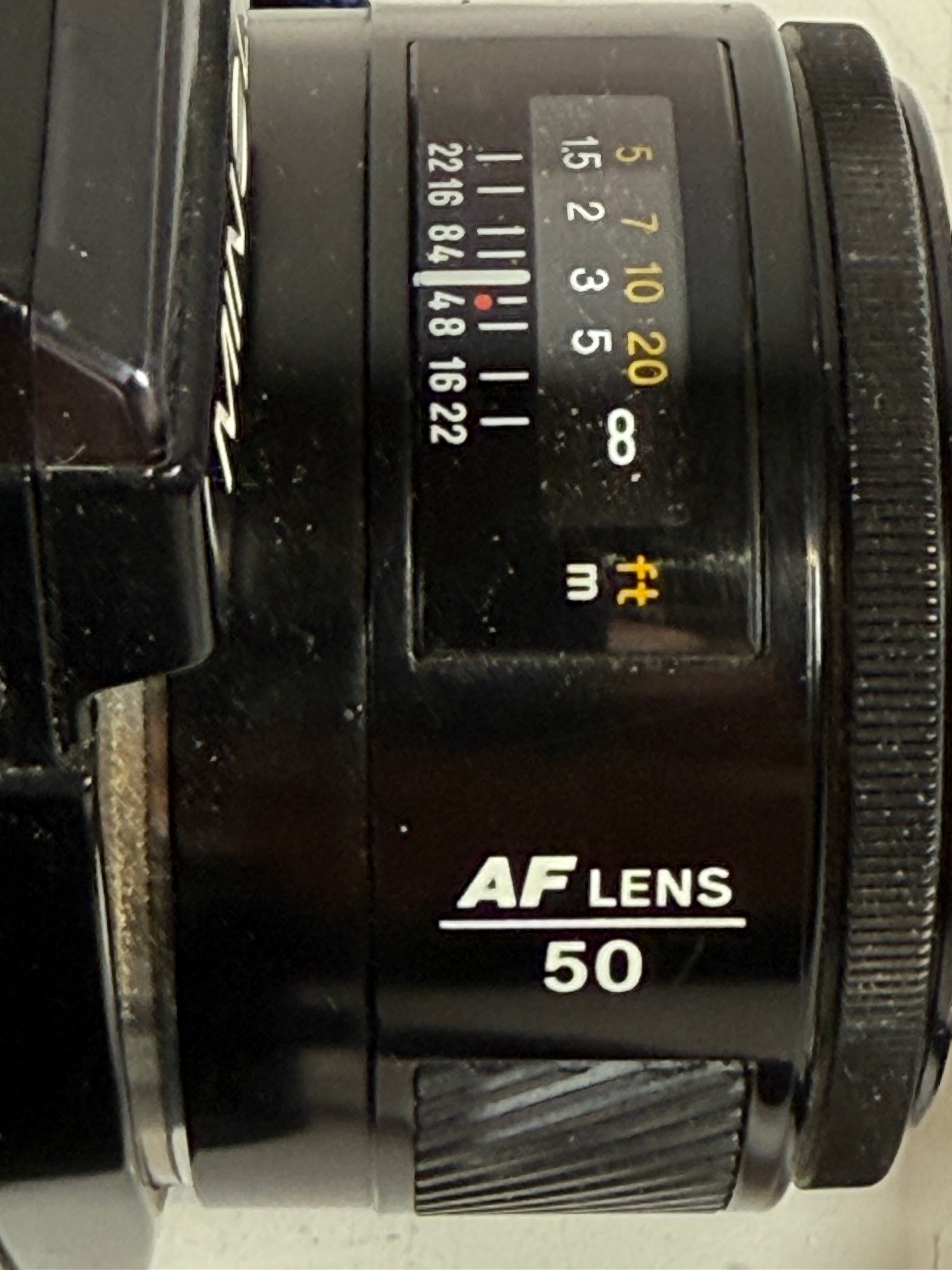 Appareil photo reflex Minolta Maxxum 7000 35 mm avec objectif AF 50 mm f/1,7 + étui en cuir Minolta d'origine – Non testé