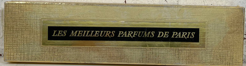 Rare ensemble de 10 pièces des Meilleurs Parfums de Paris. Mini-bouteilles